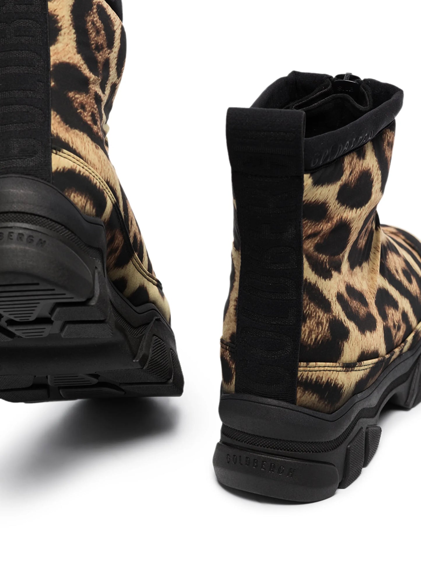Stark jaguar print snow boots