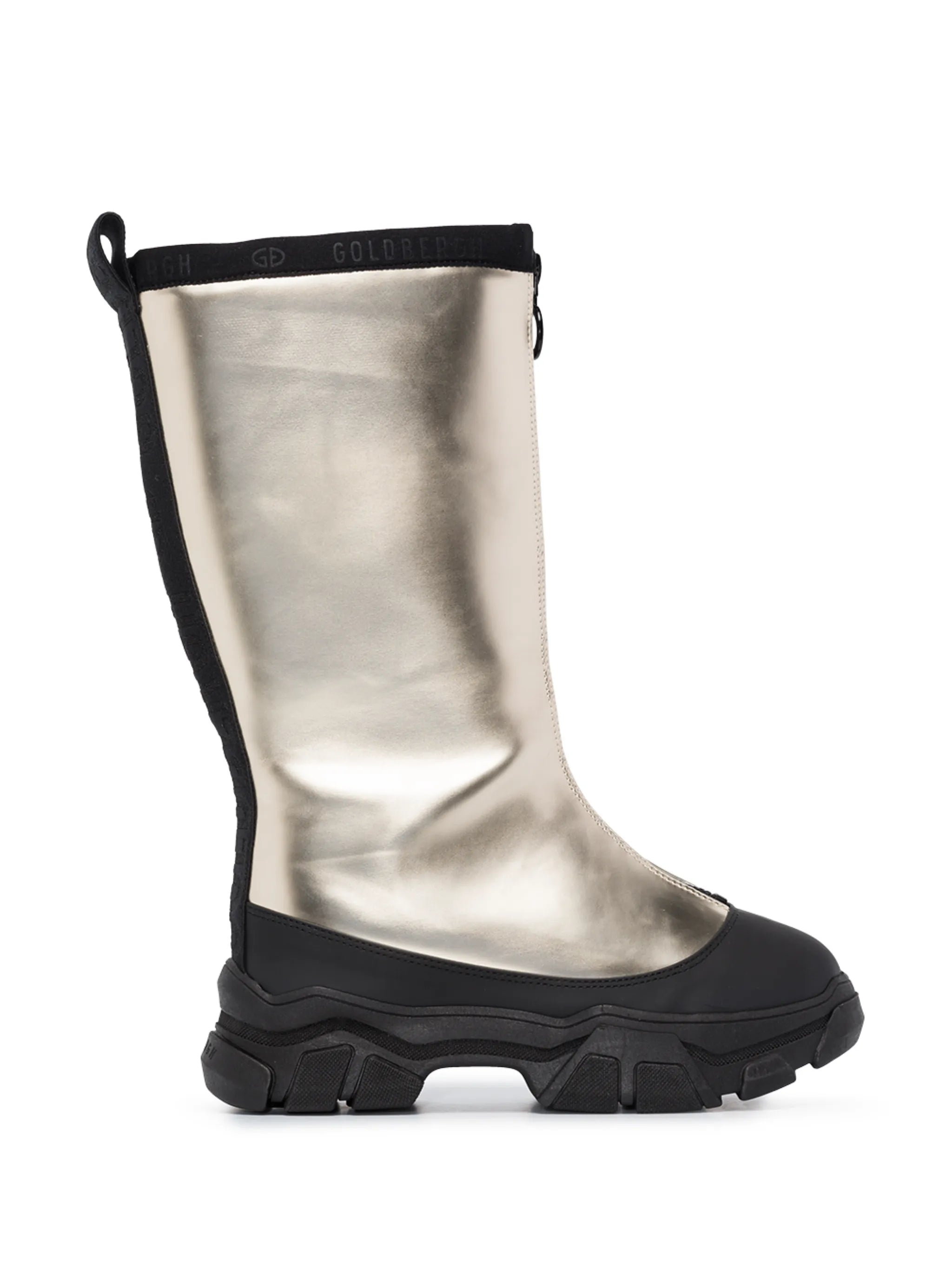 Sturdy metallic snow boots