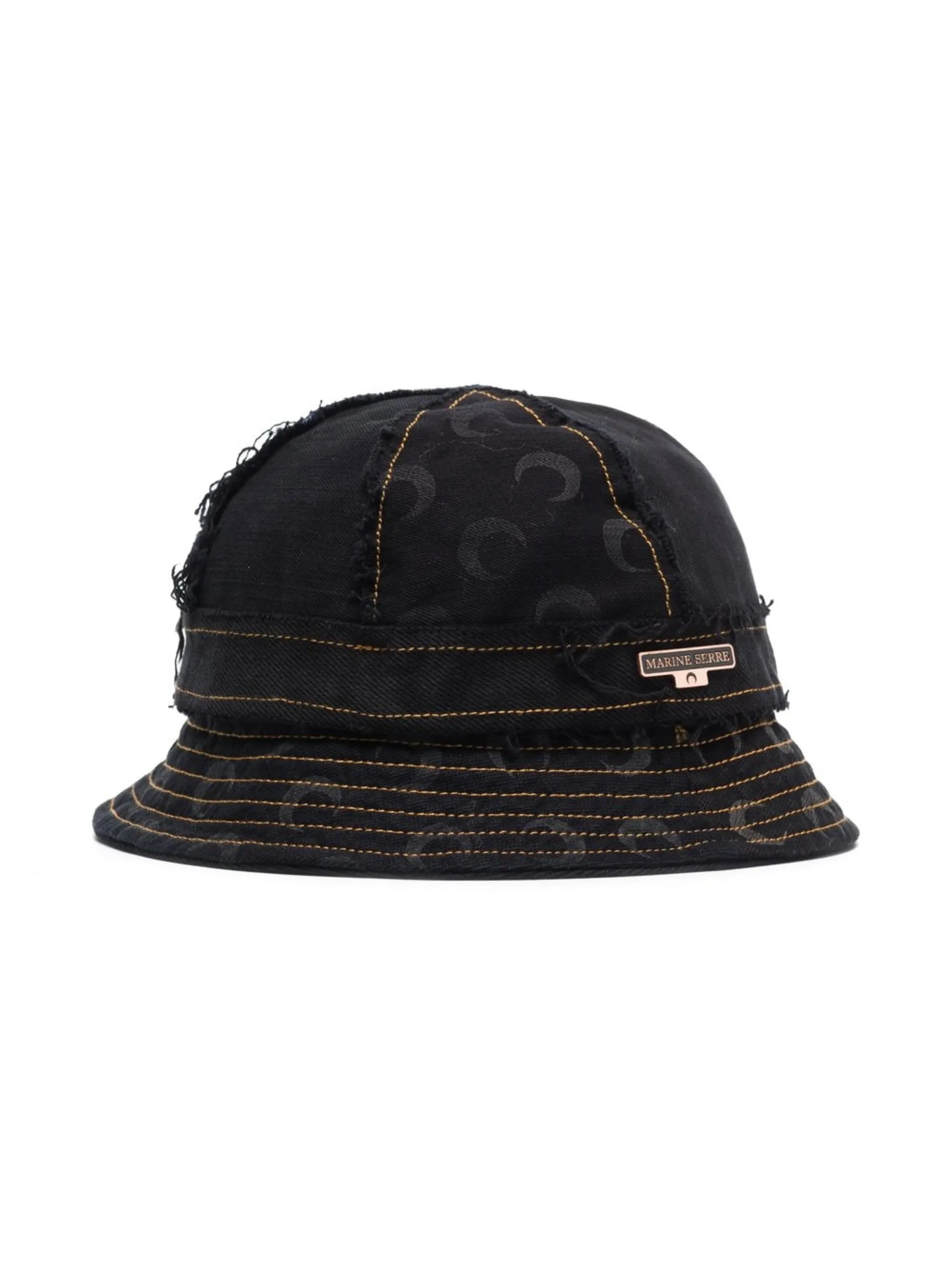 Crescent Moon-print bucket hat