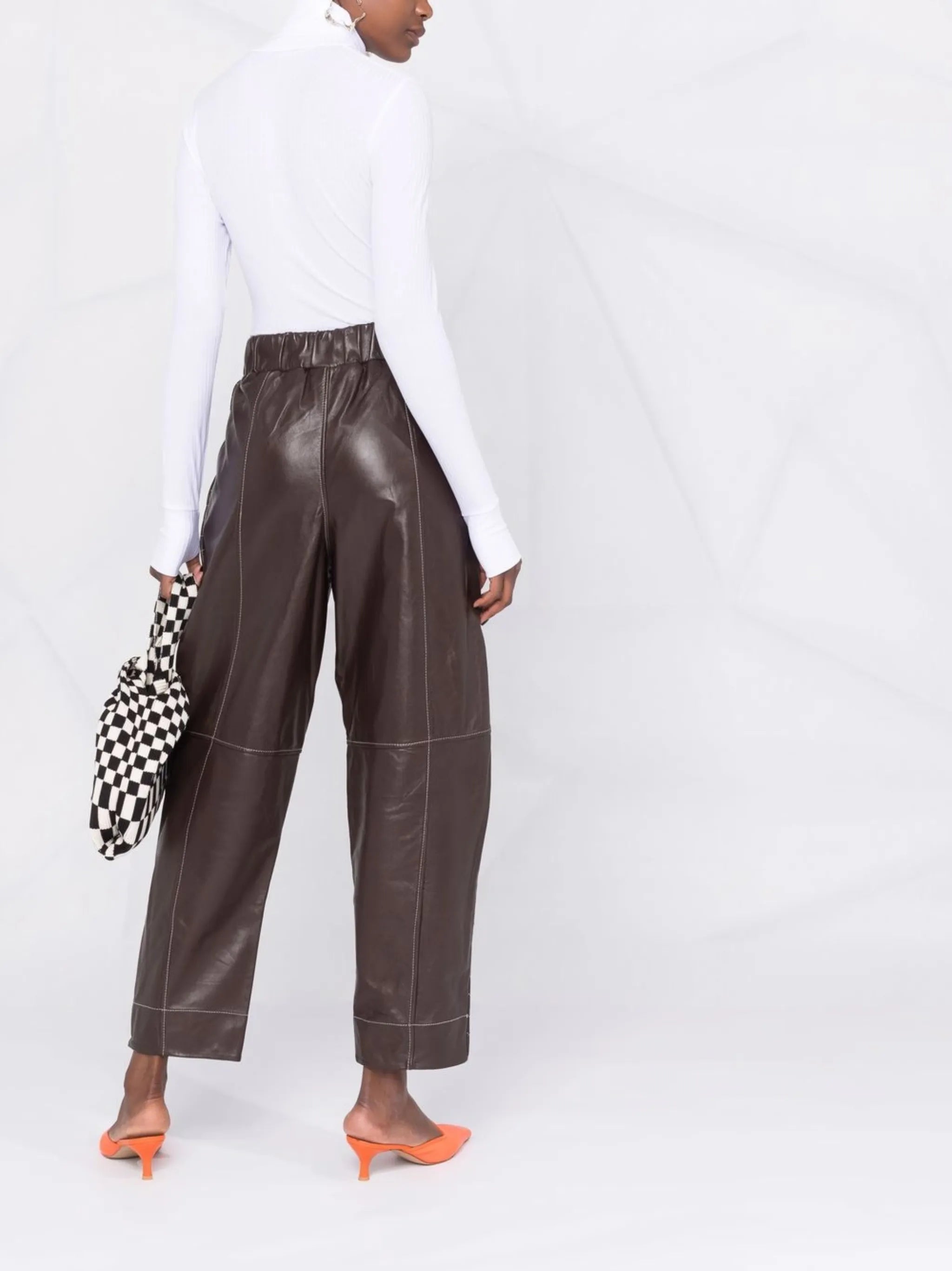 balloon-leg trousers