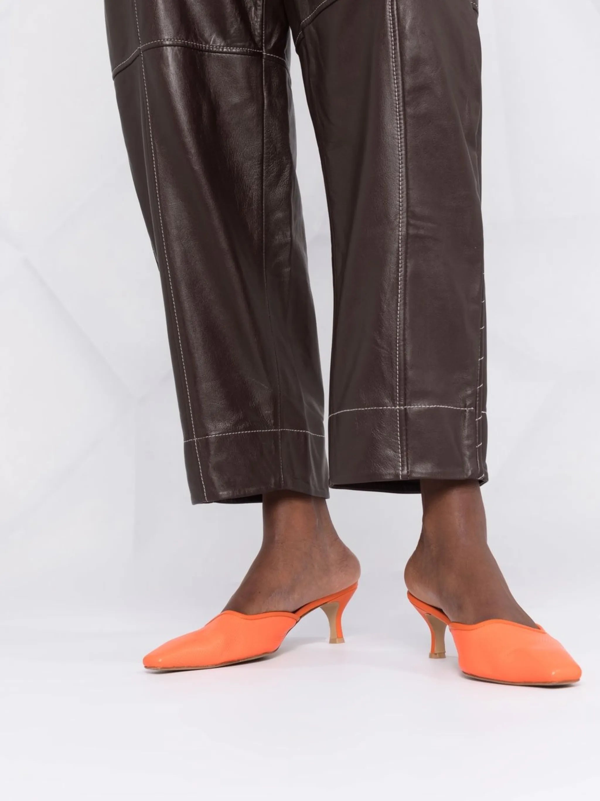 balloon-leg trousers