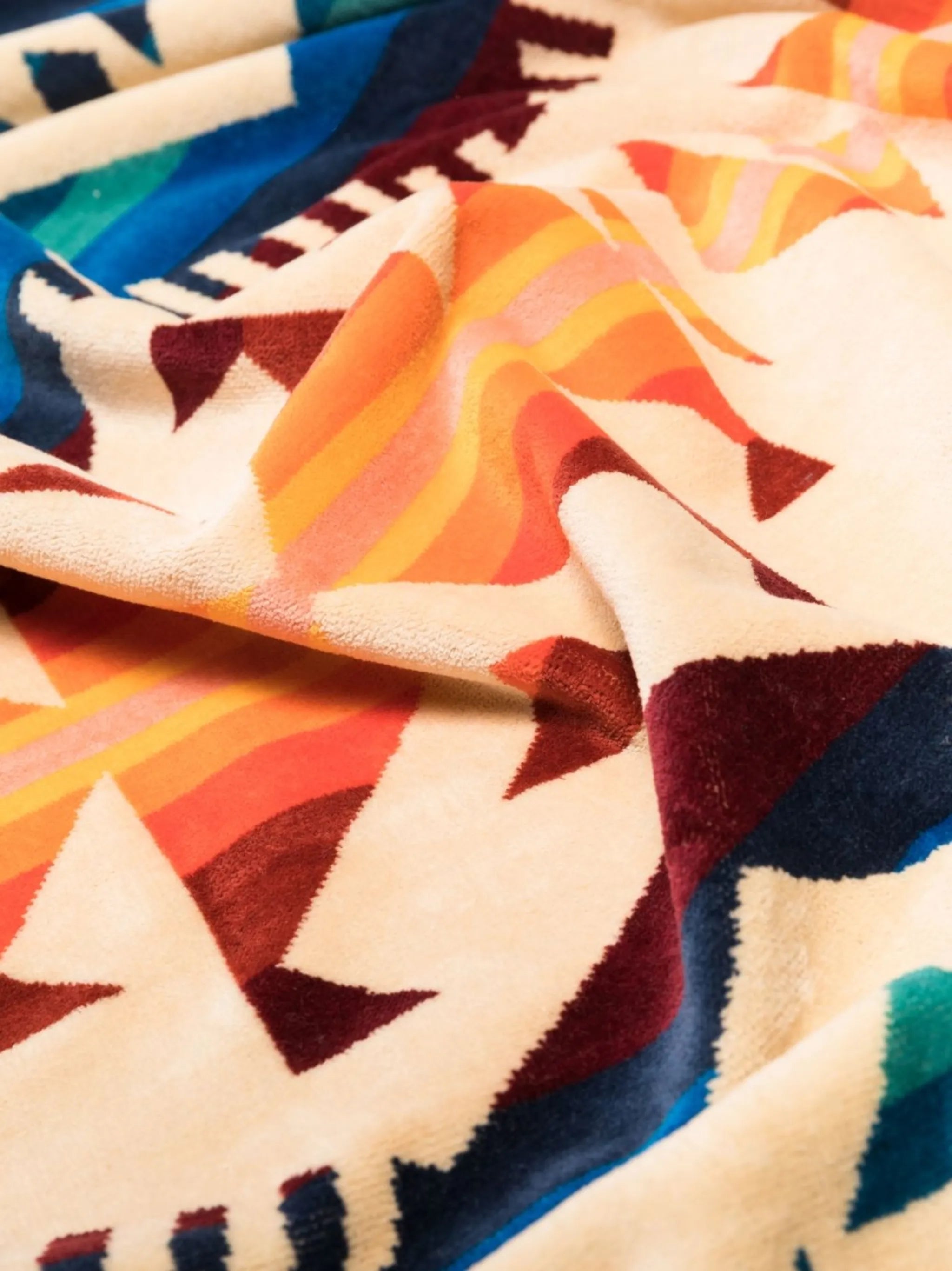 motif-print beach towel
