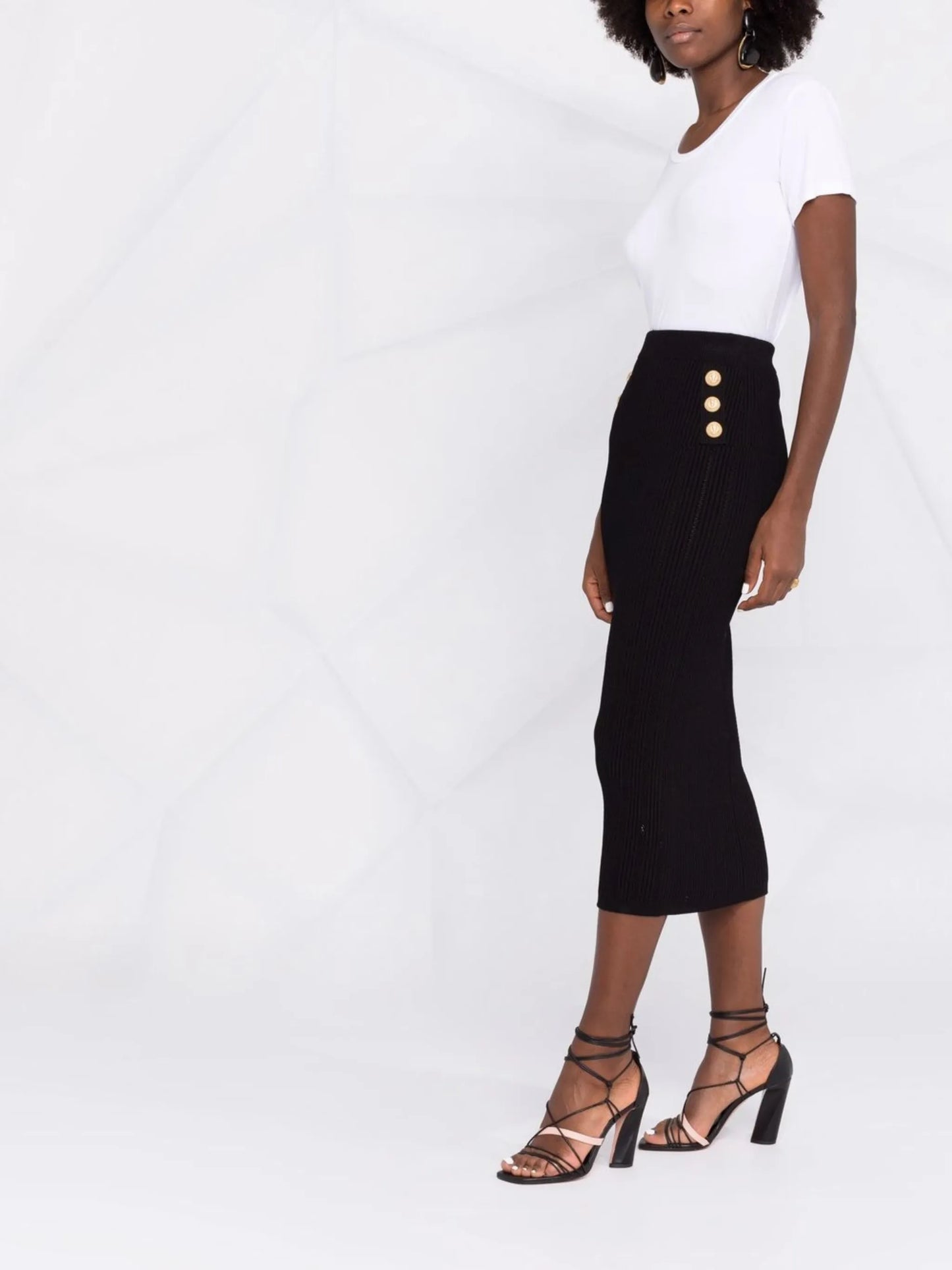 buttoned knitted midi skirt
