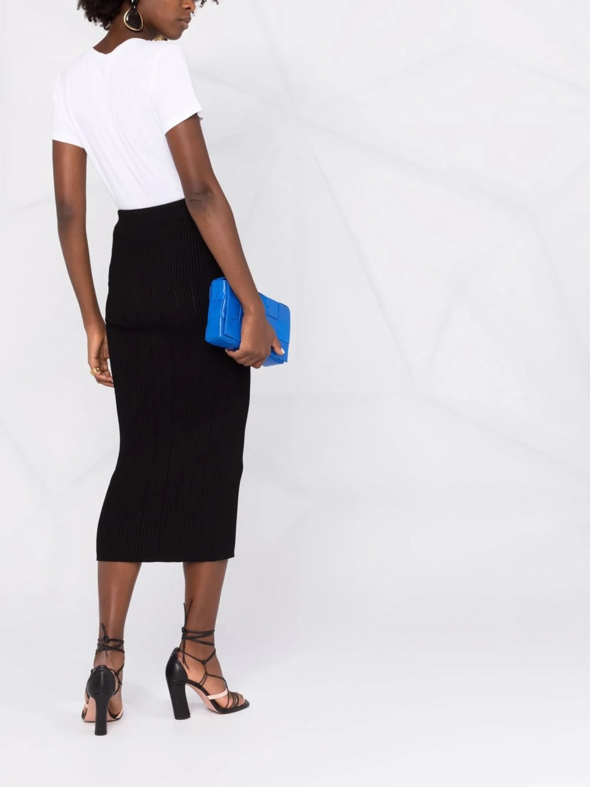 buttoned knitted midi skirt