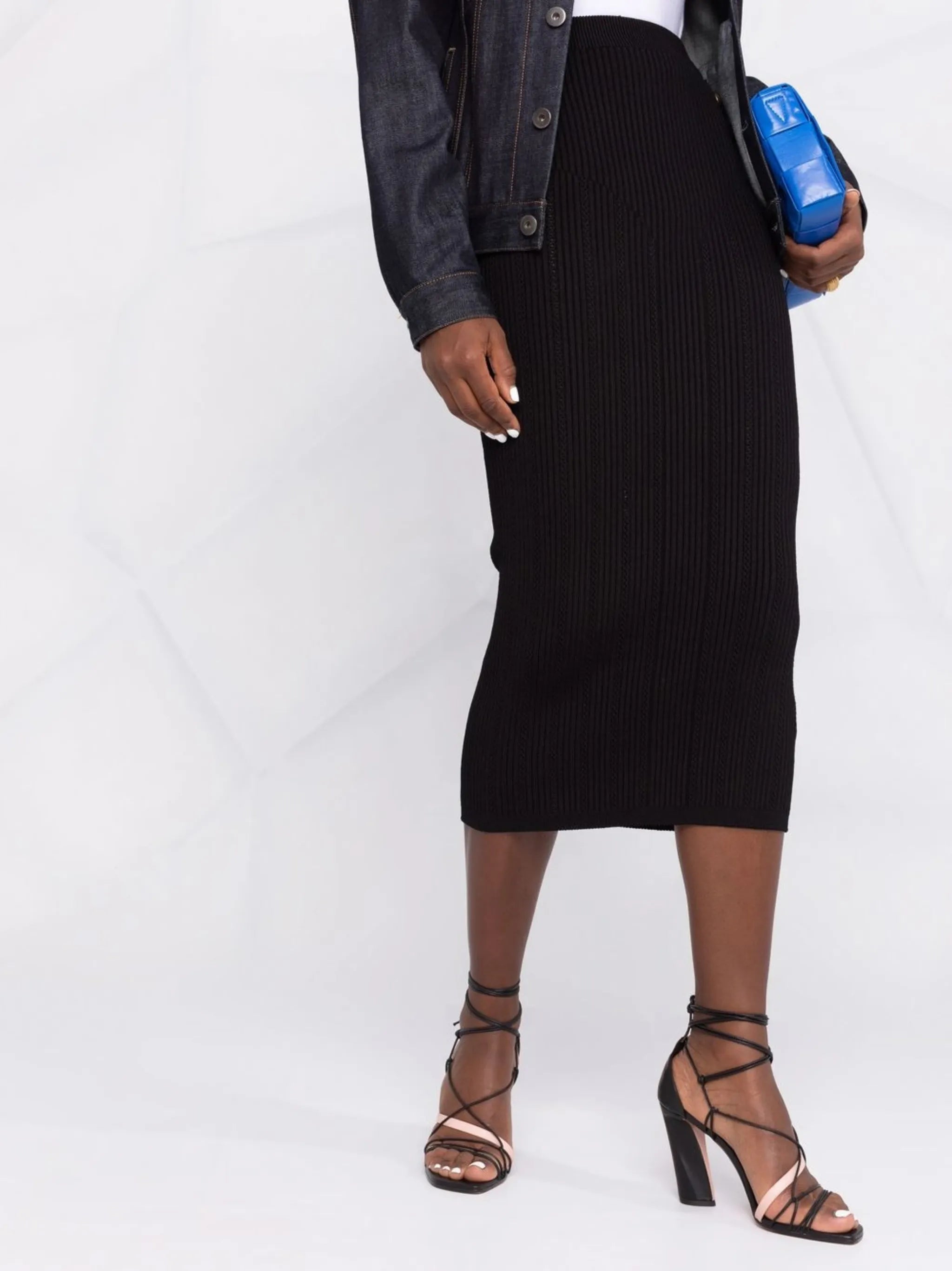 buttoned knitted midi skirt