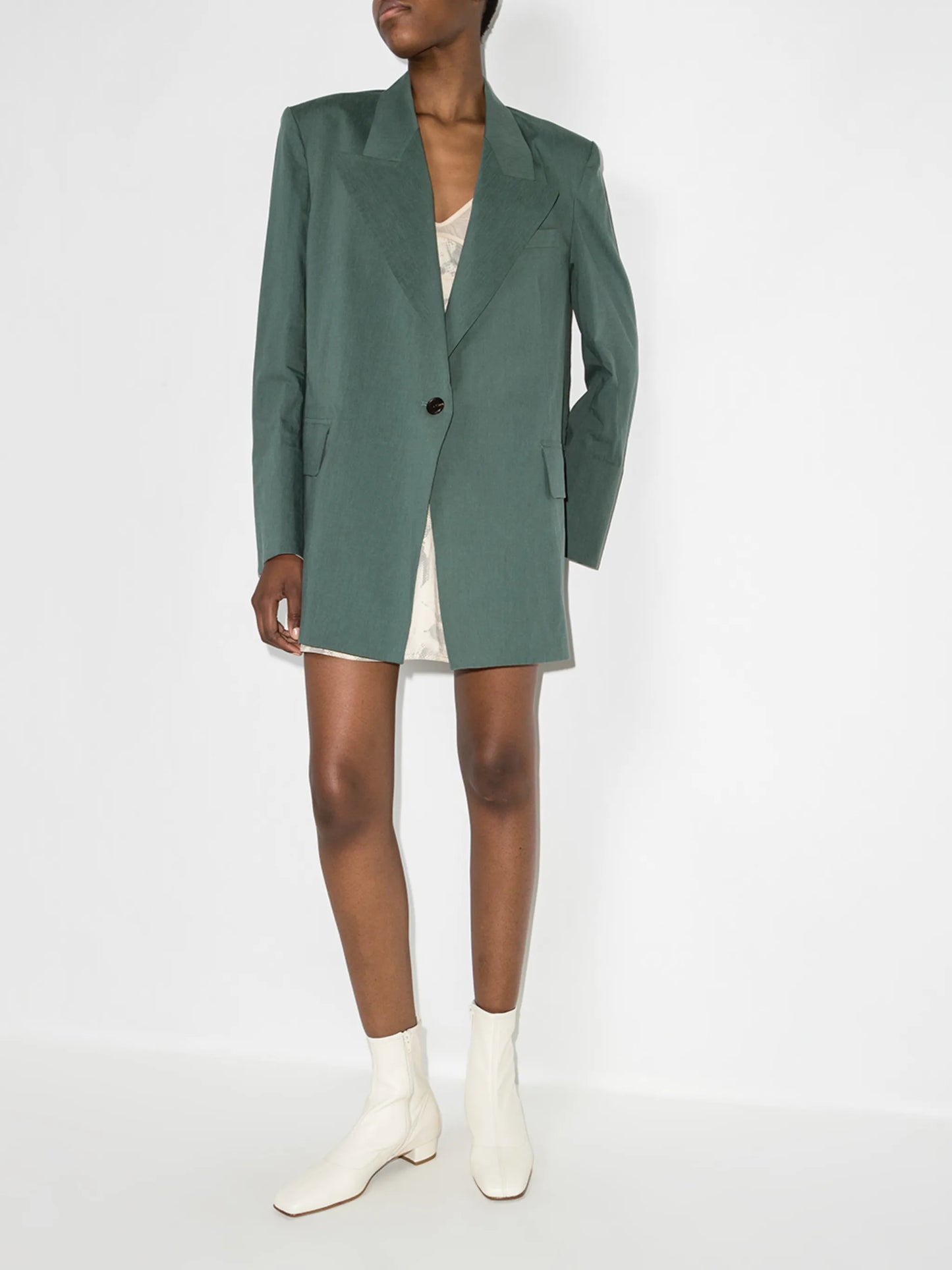 single-breasted blazer