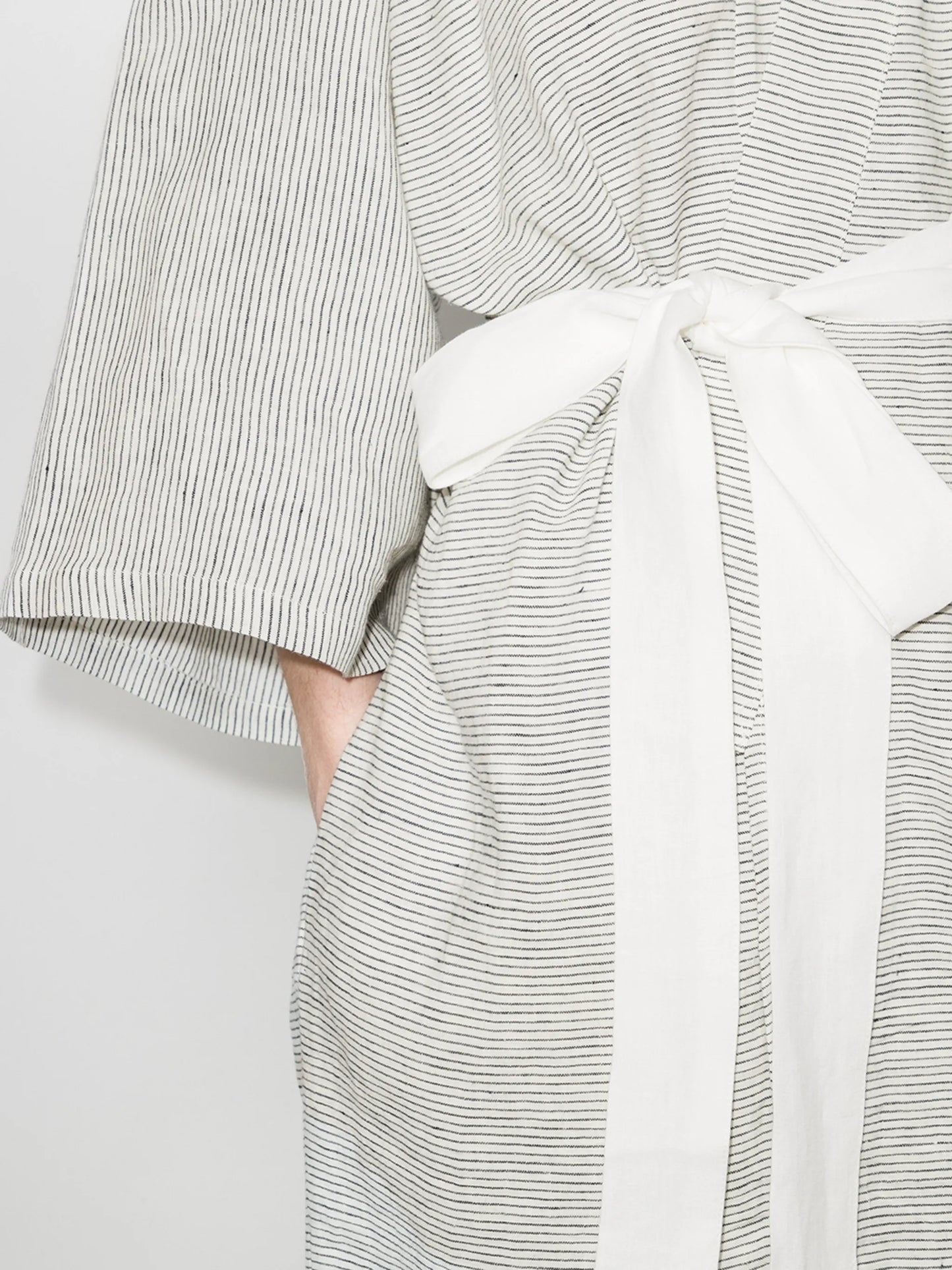 The 02 tied-waist robe
