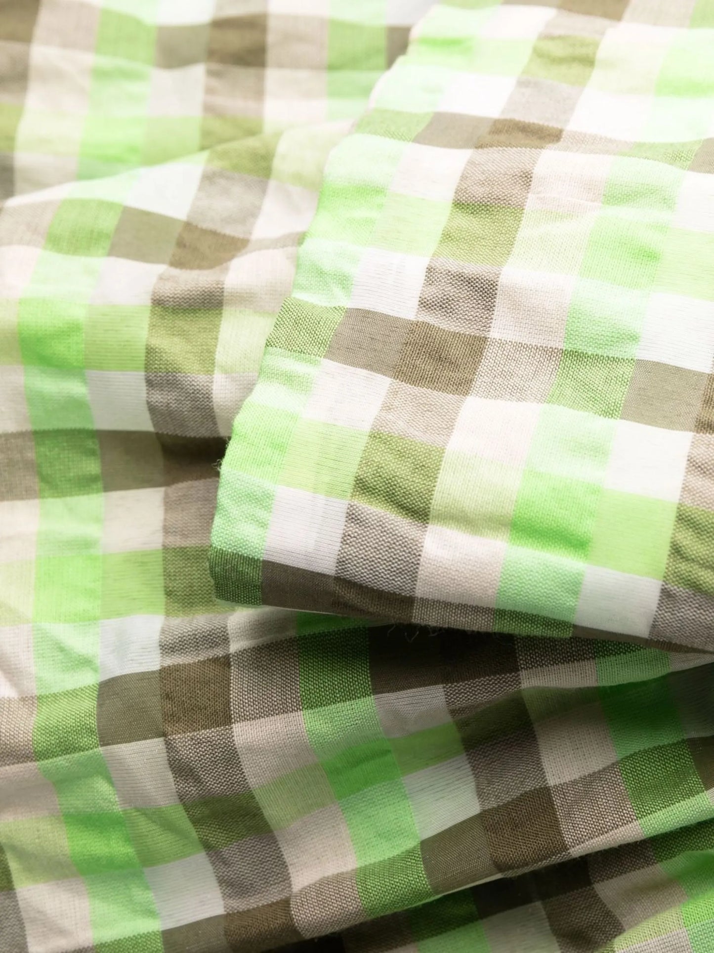 seersucker check-print short-sleeve wrap dress