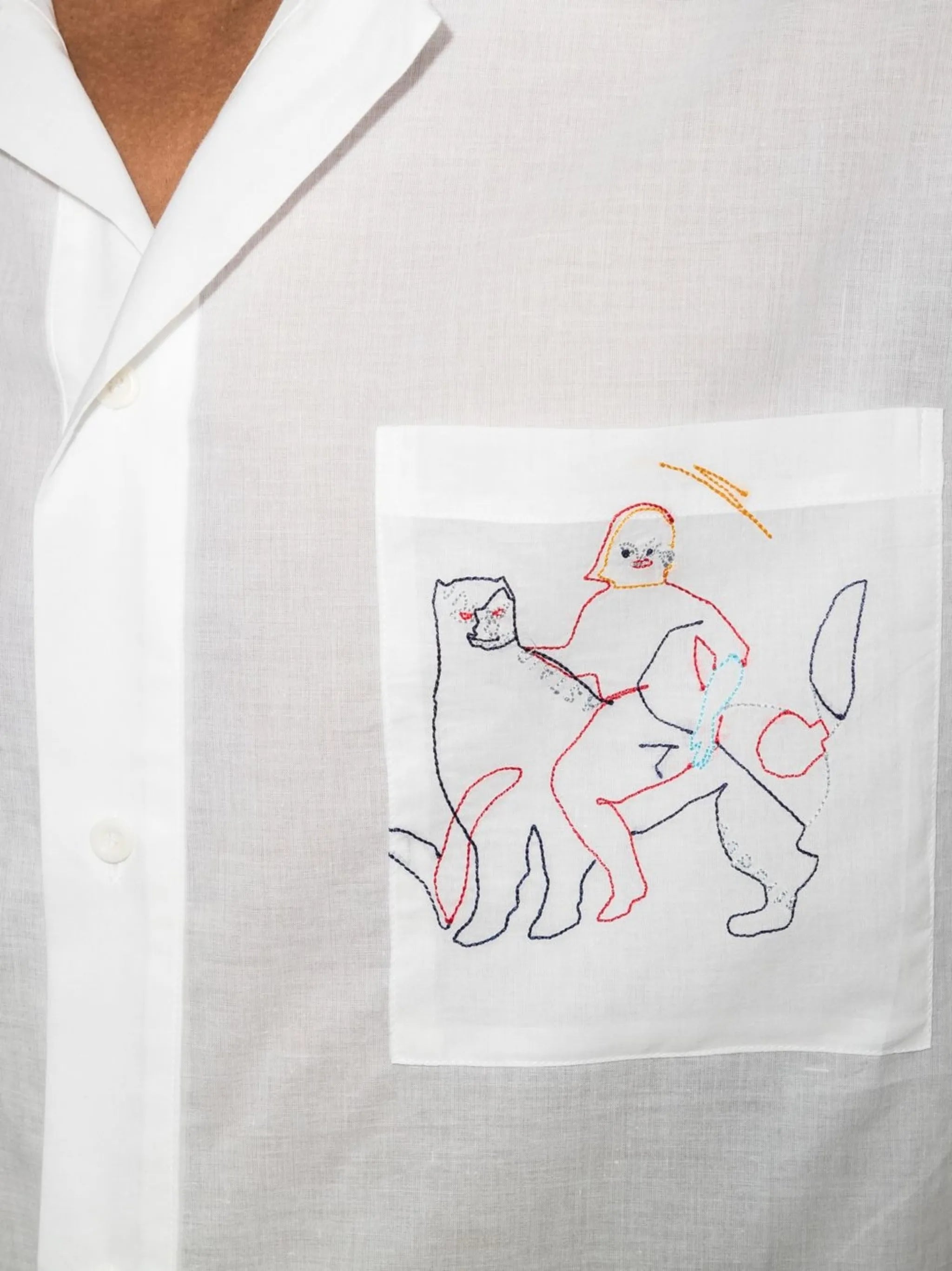 embroidered motif short-sleeved shirt