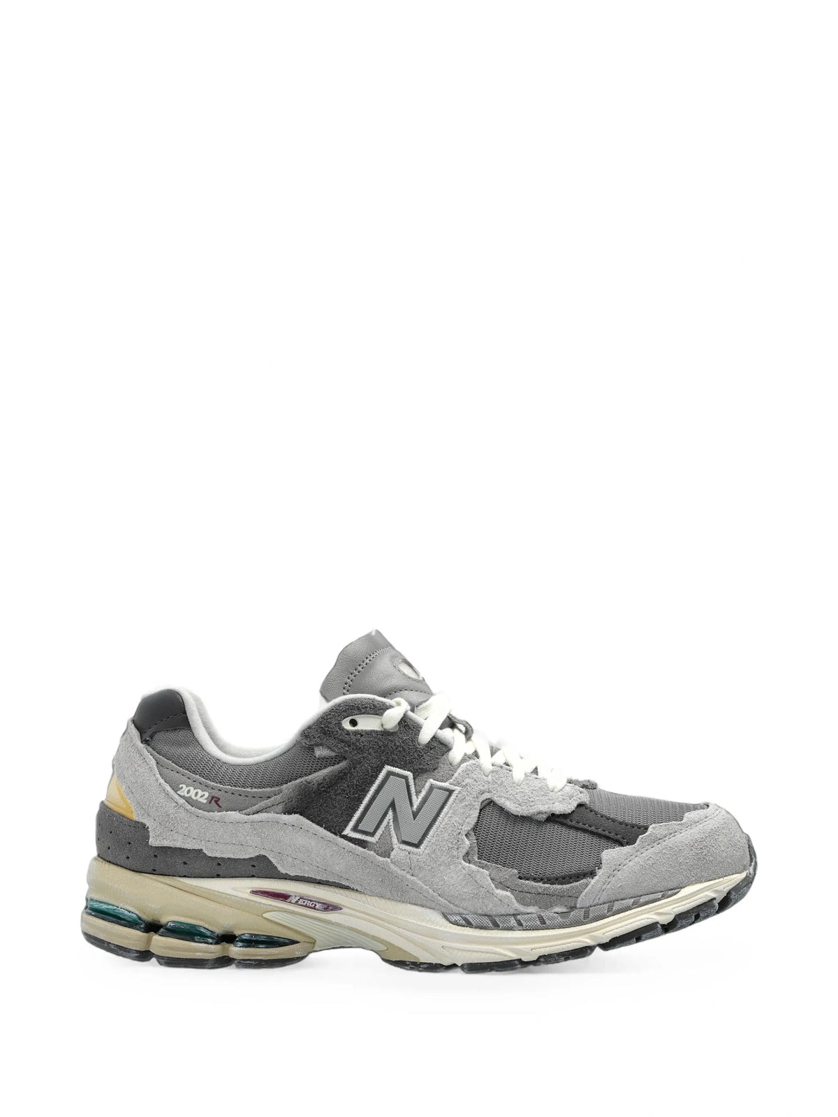 2002R sneakers