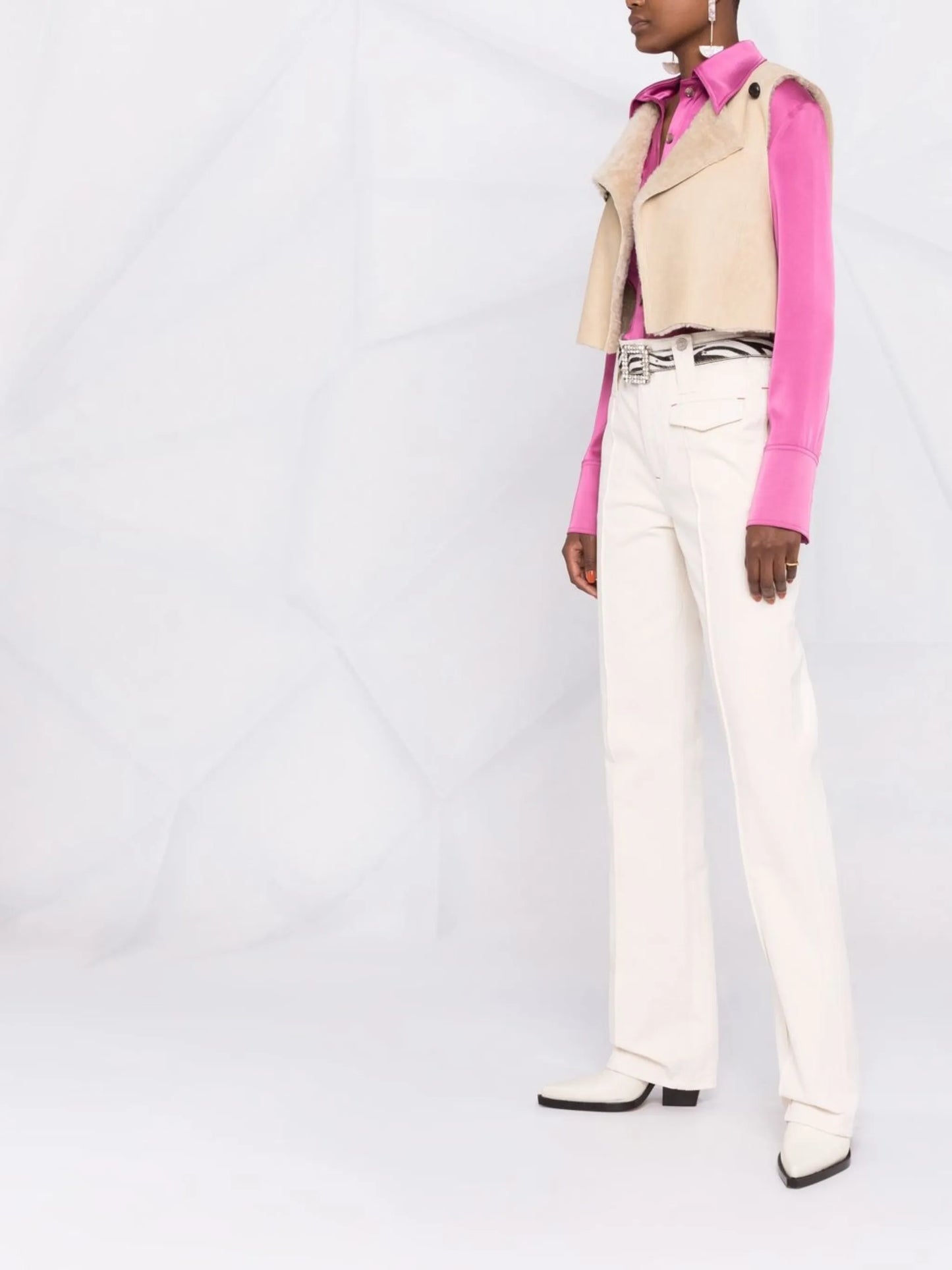 straight-leg trousers