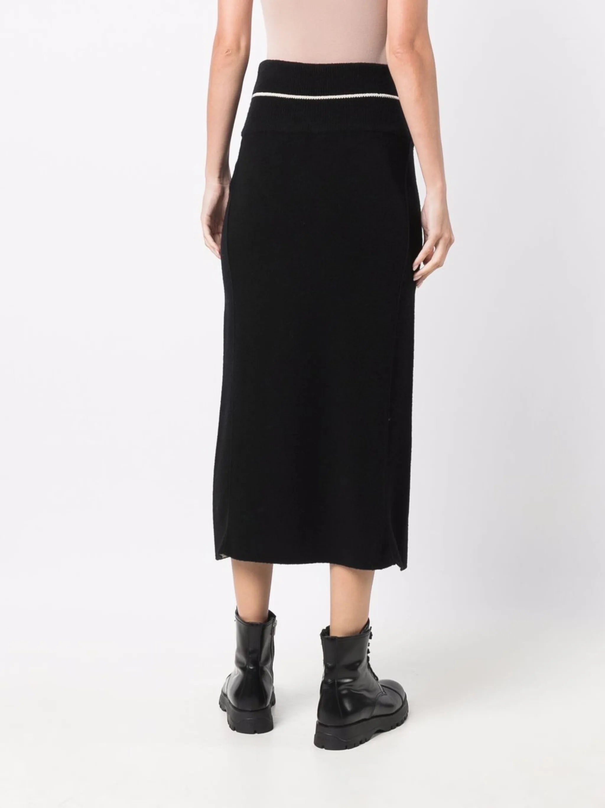front-slit skirt