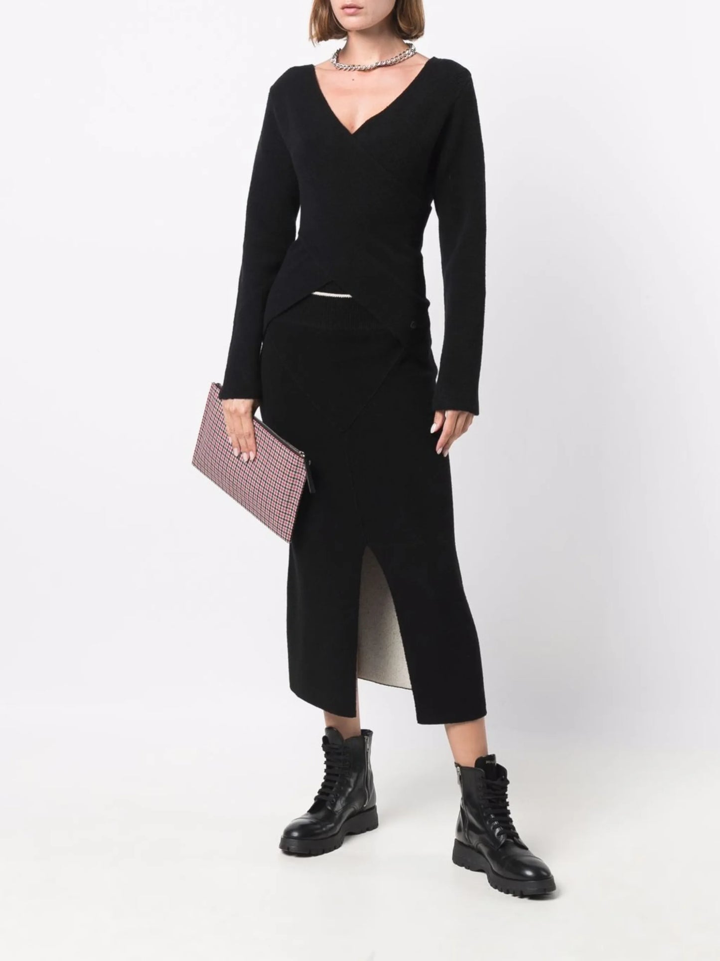front-slit skirt
