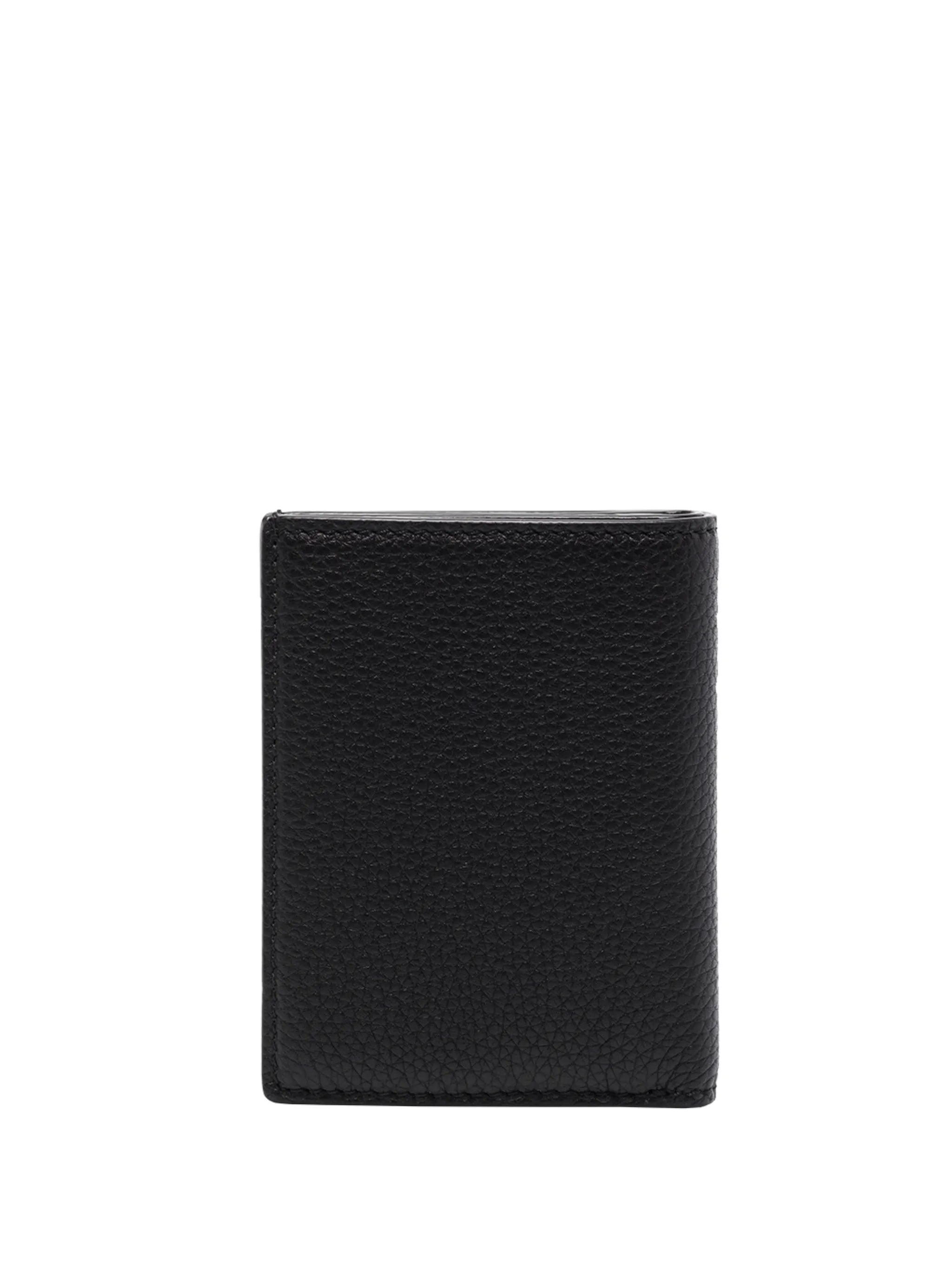 bi-fold leather cardholder