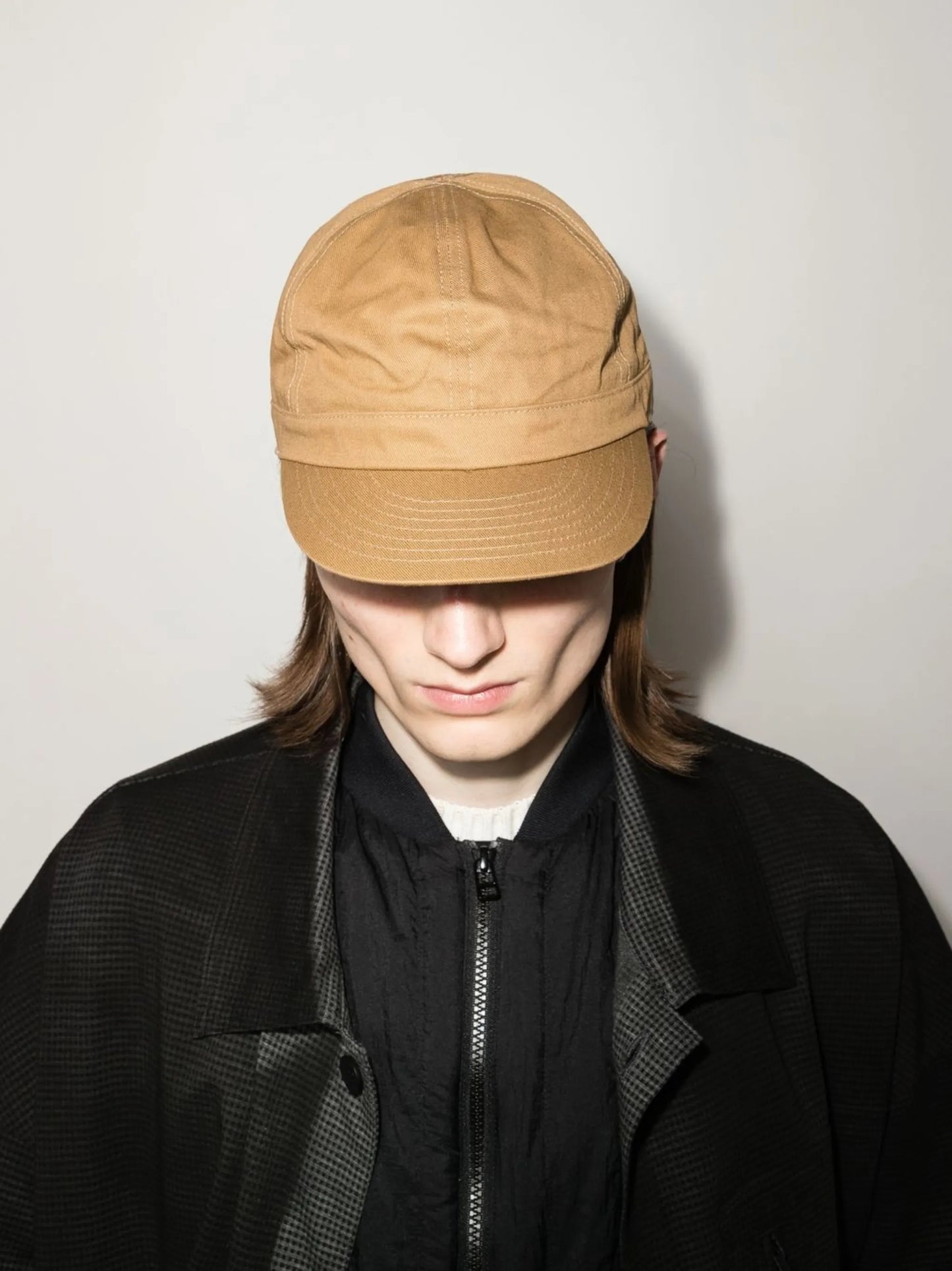 curved-brim baseball cap