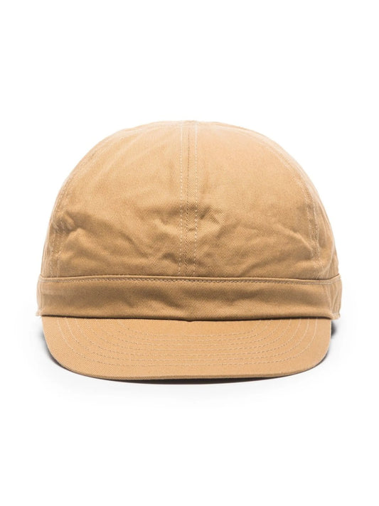 curved-brim baseball cap