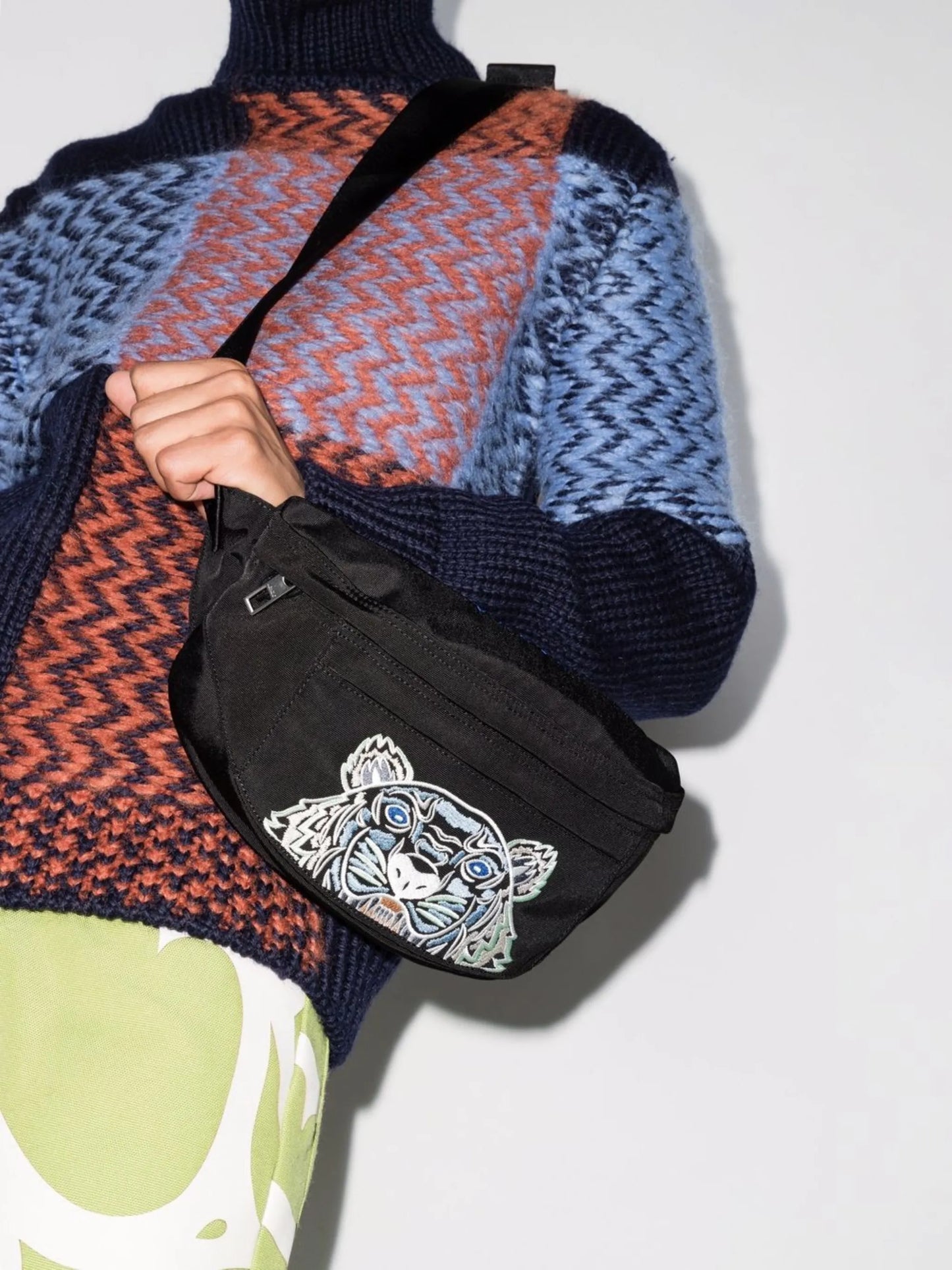 Classic Tiger belt bag