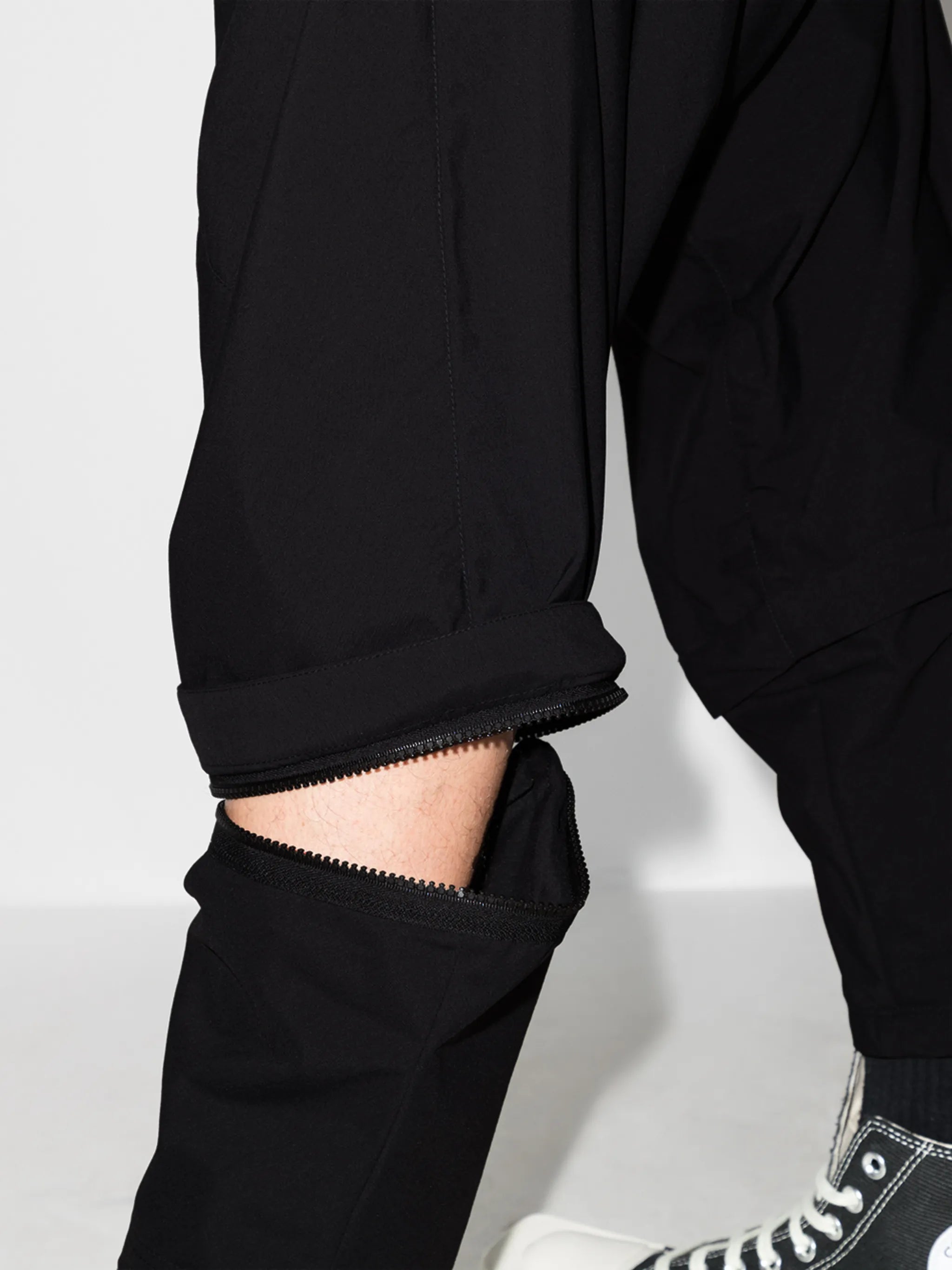 Encapsulated cargo trousers