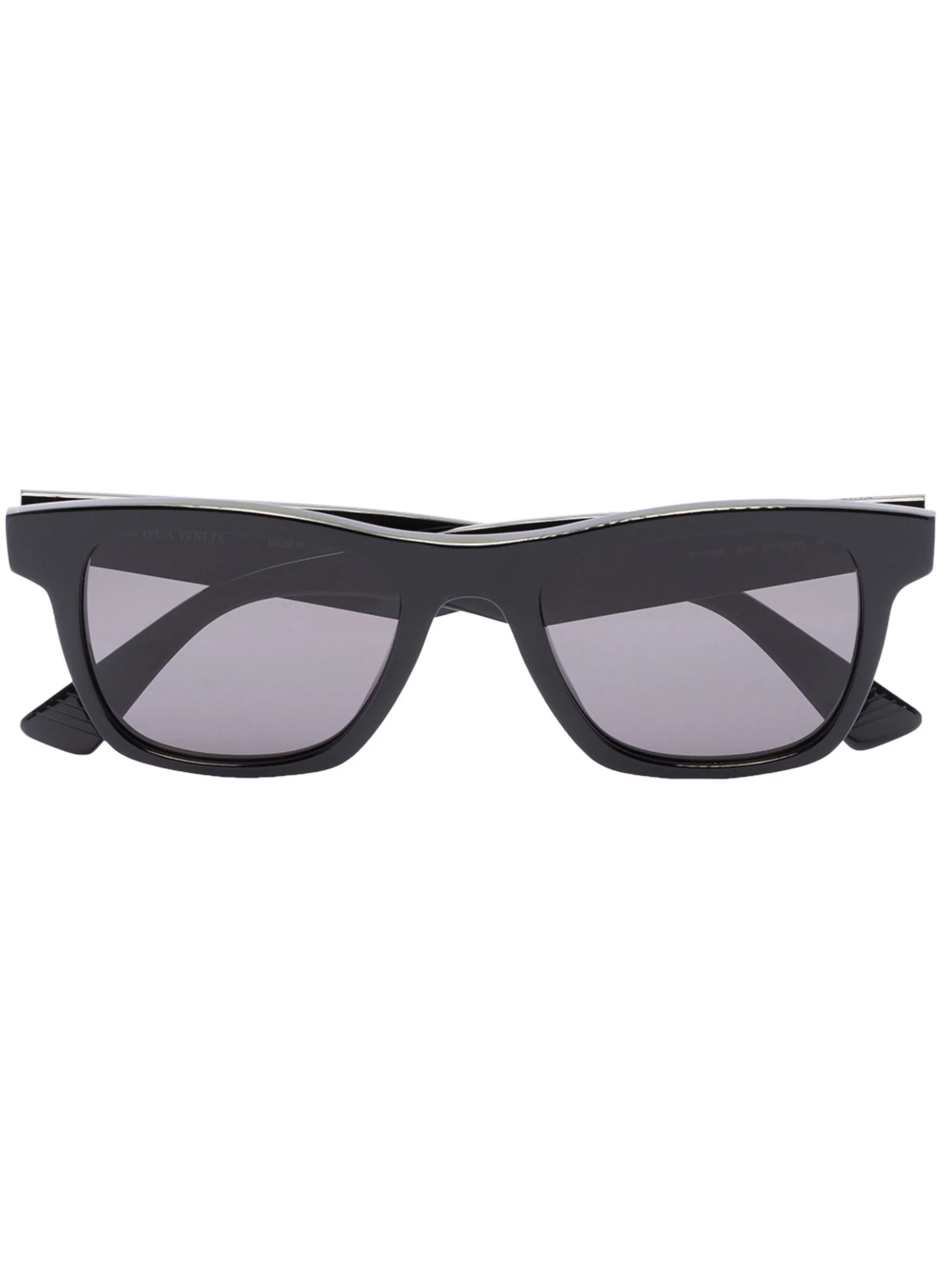 wayfarer-frame sunglasses