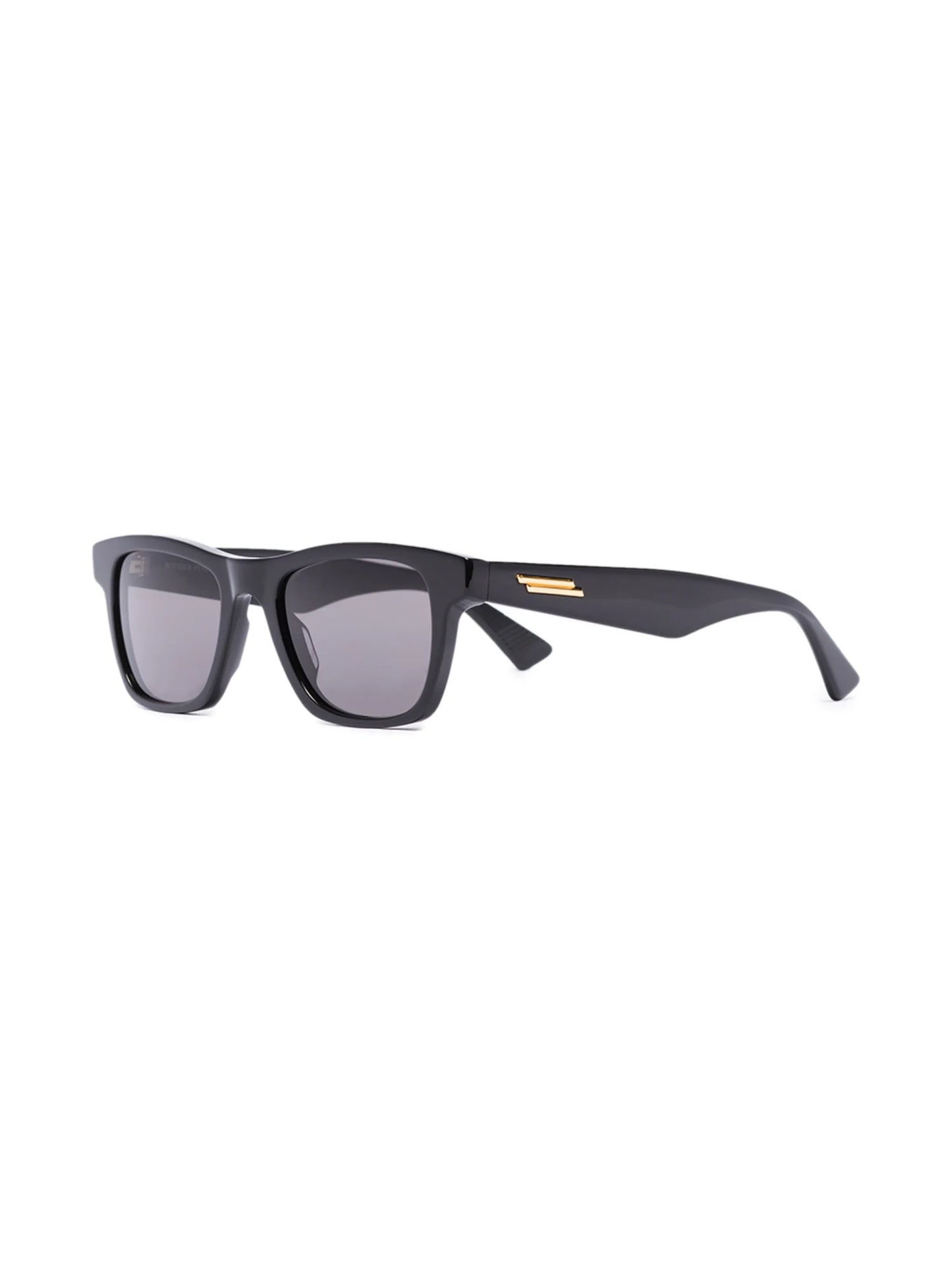wayfarer-frame sunglasses