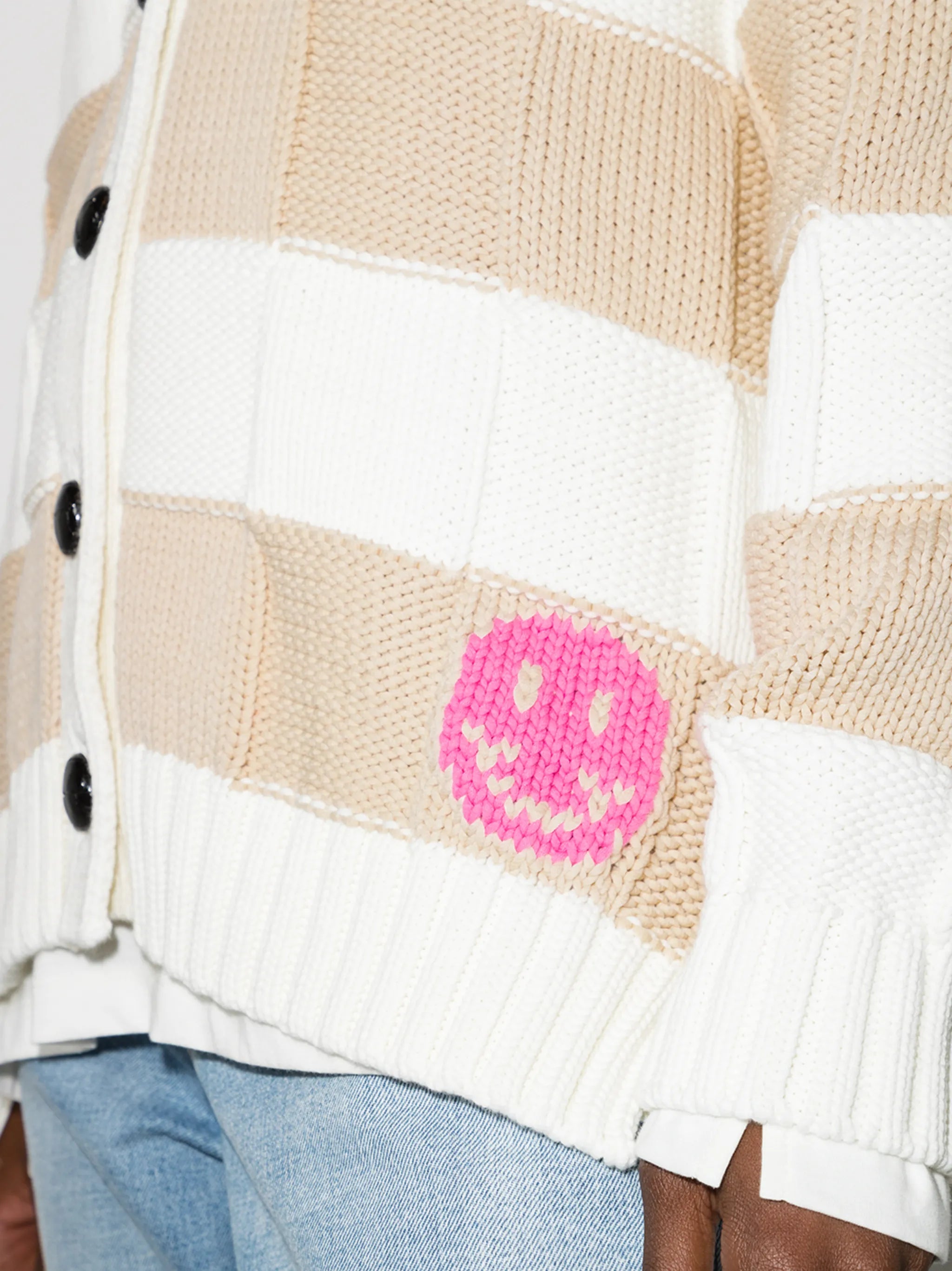 spread-collar knitted cardigan