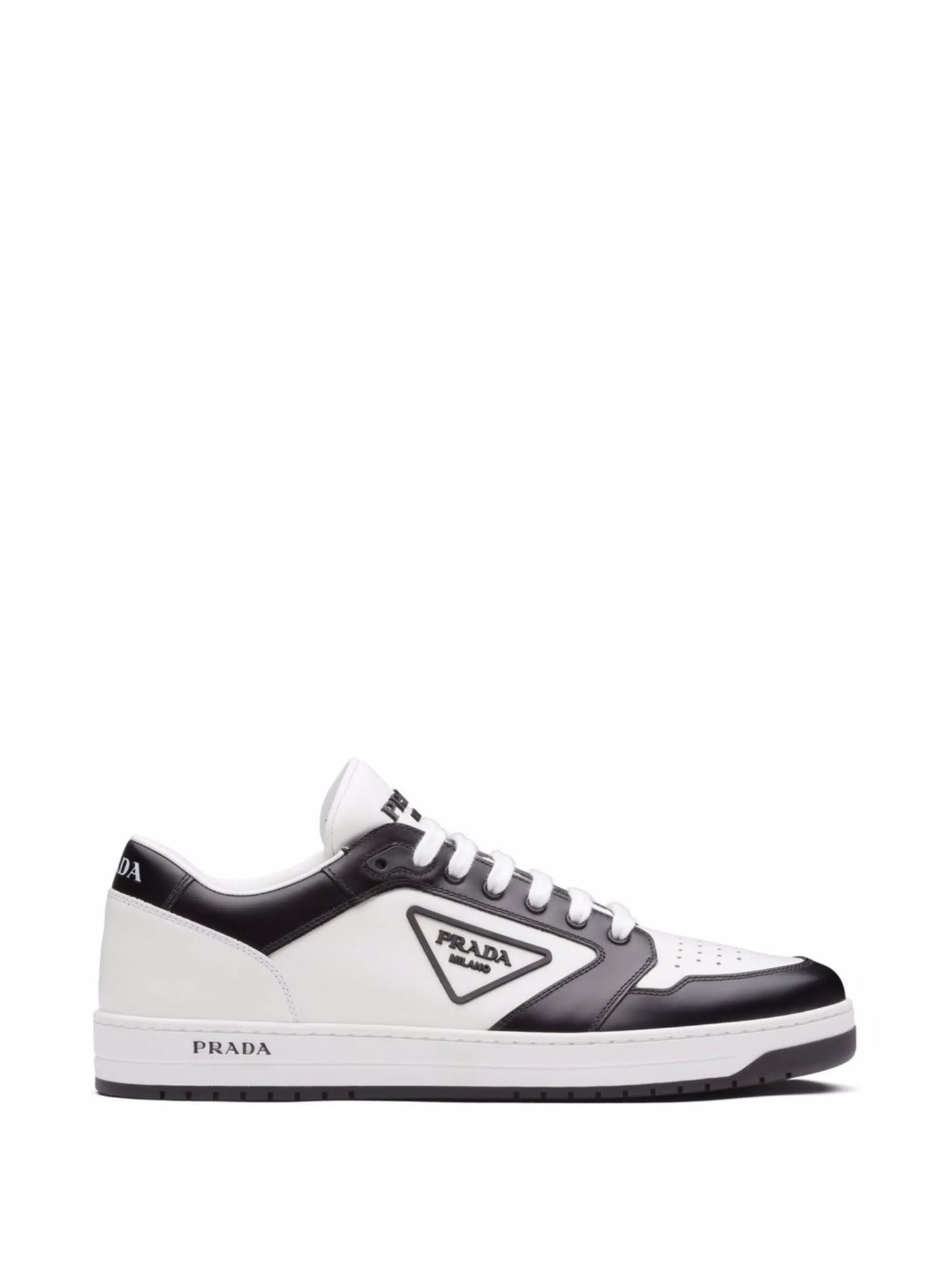 District low-top leather sneakers