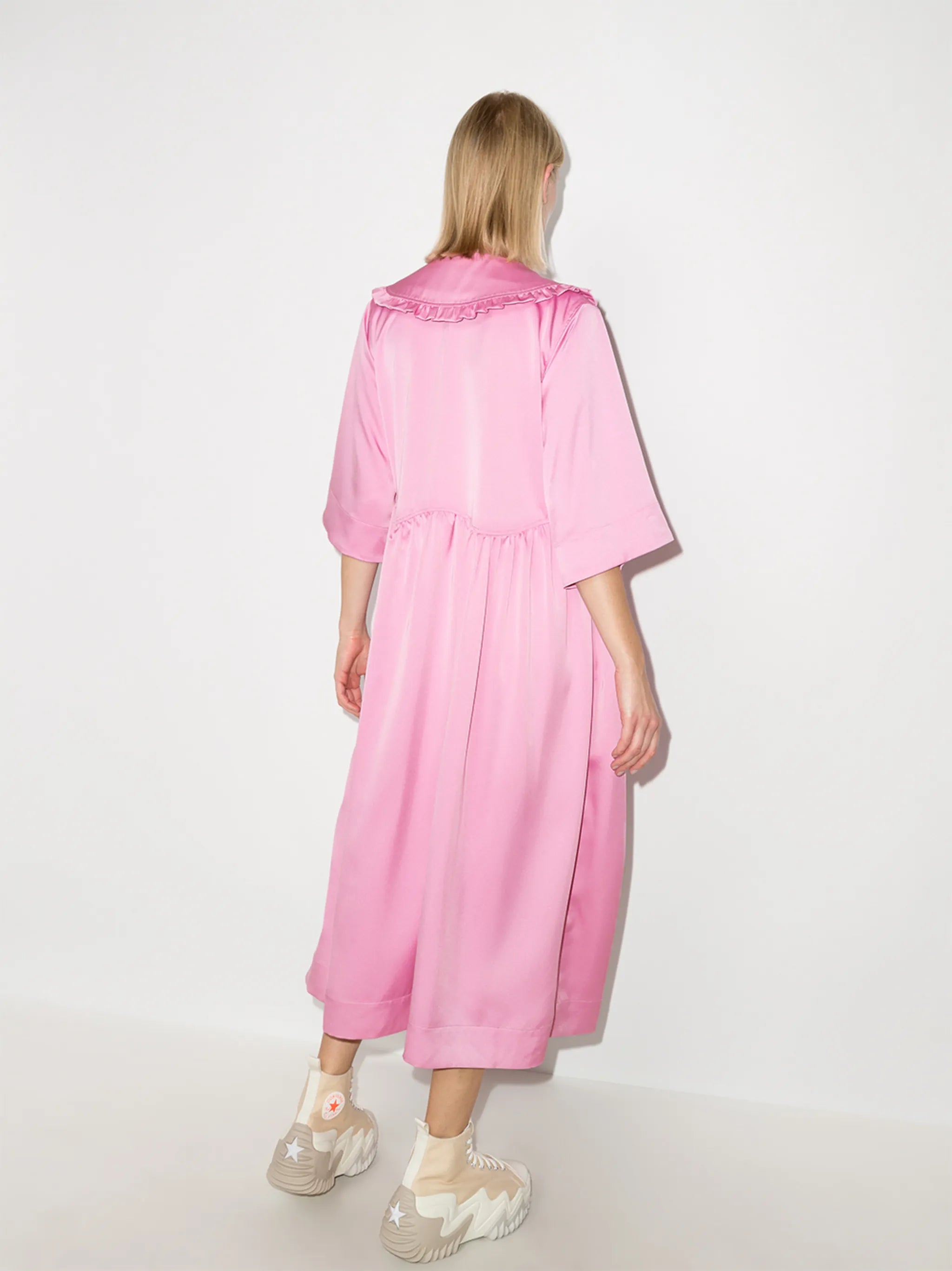 large Peter Pan collar midi dress