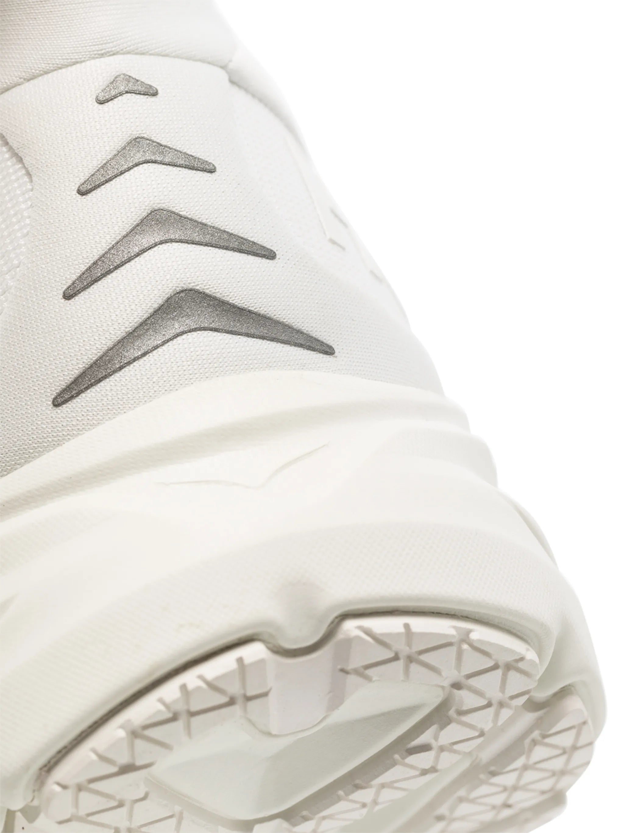 Clifton 8 low-top sneakers