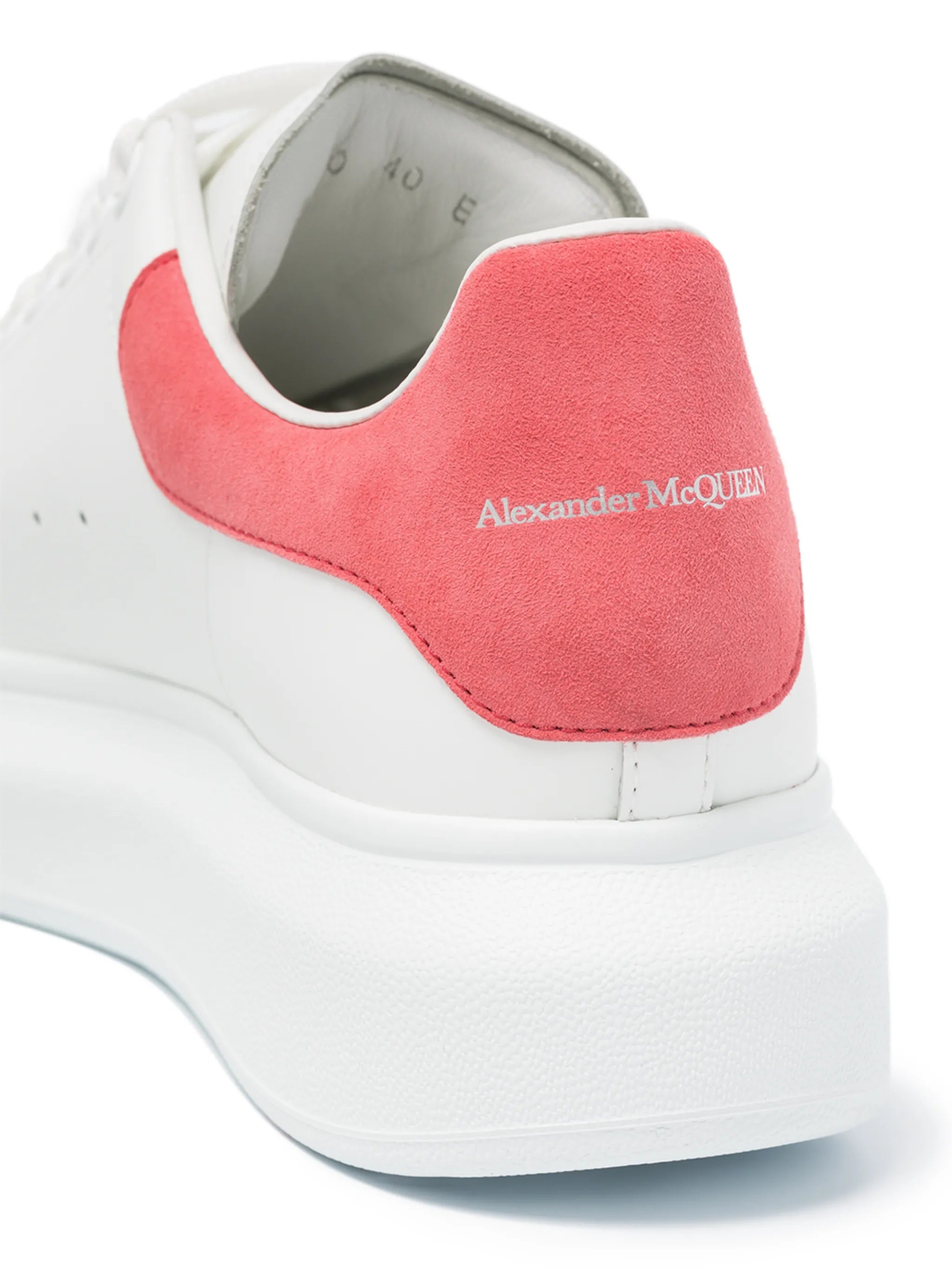 Oversized low-top sneakers