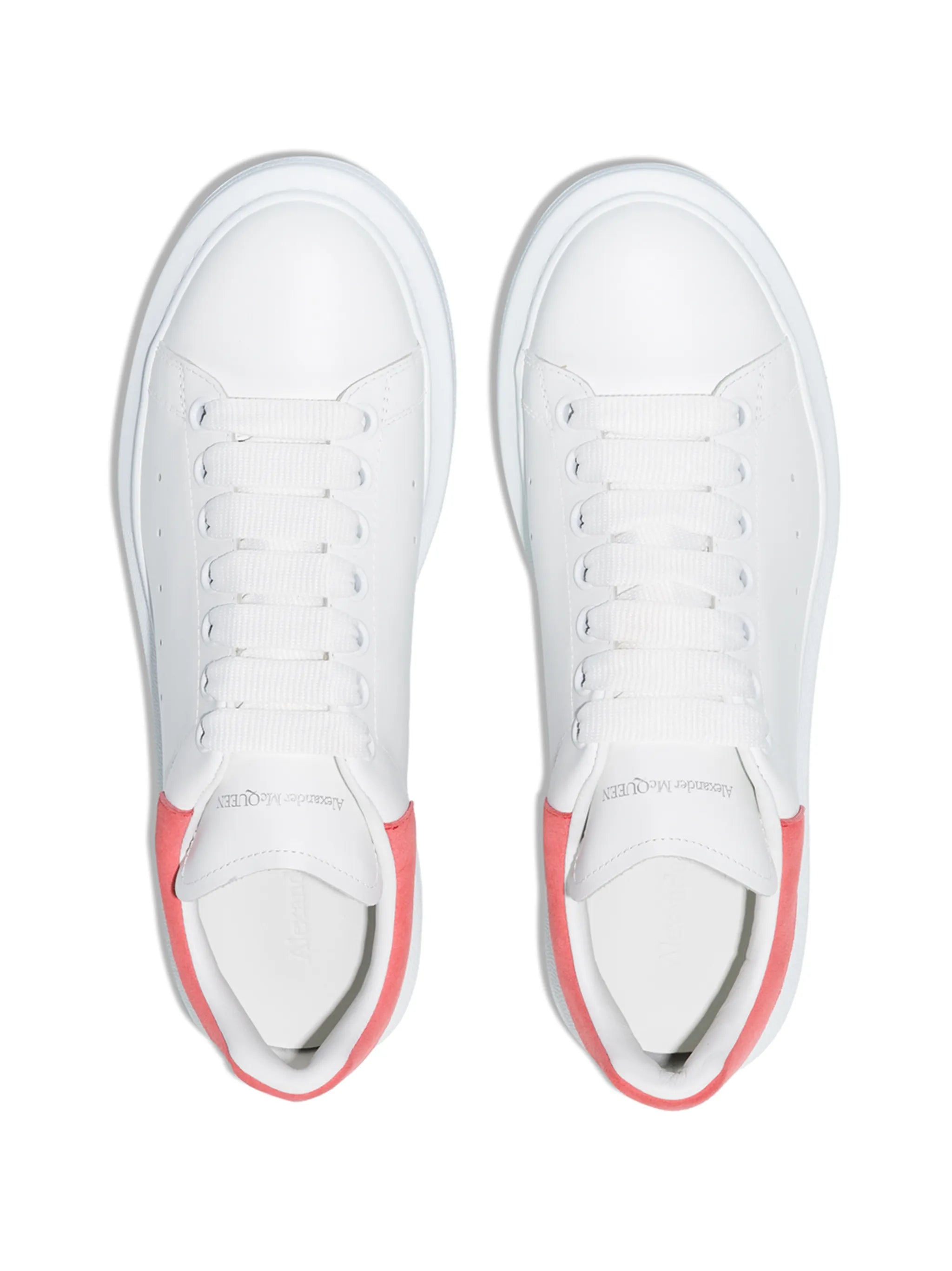 Oversized low-top sneakers