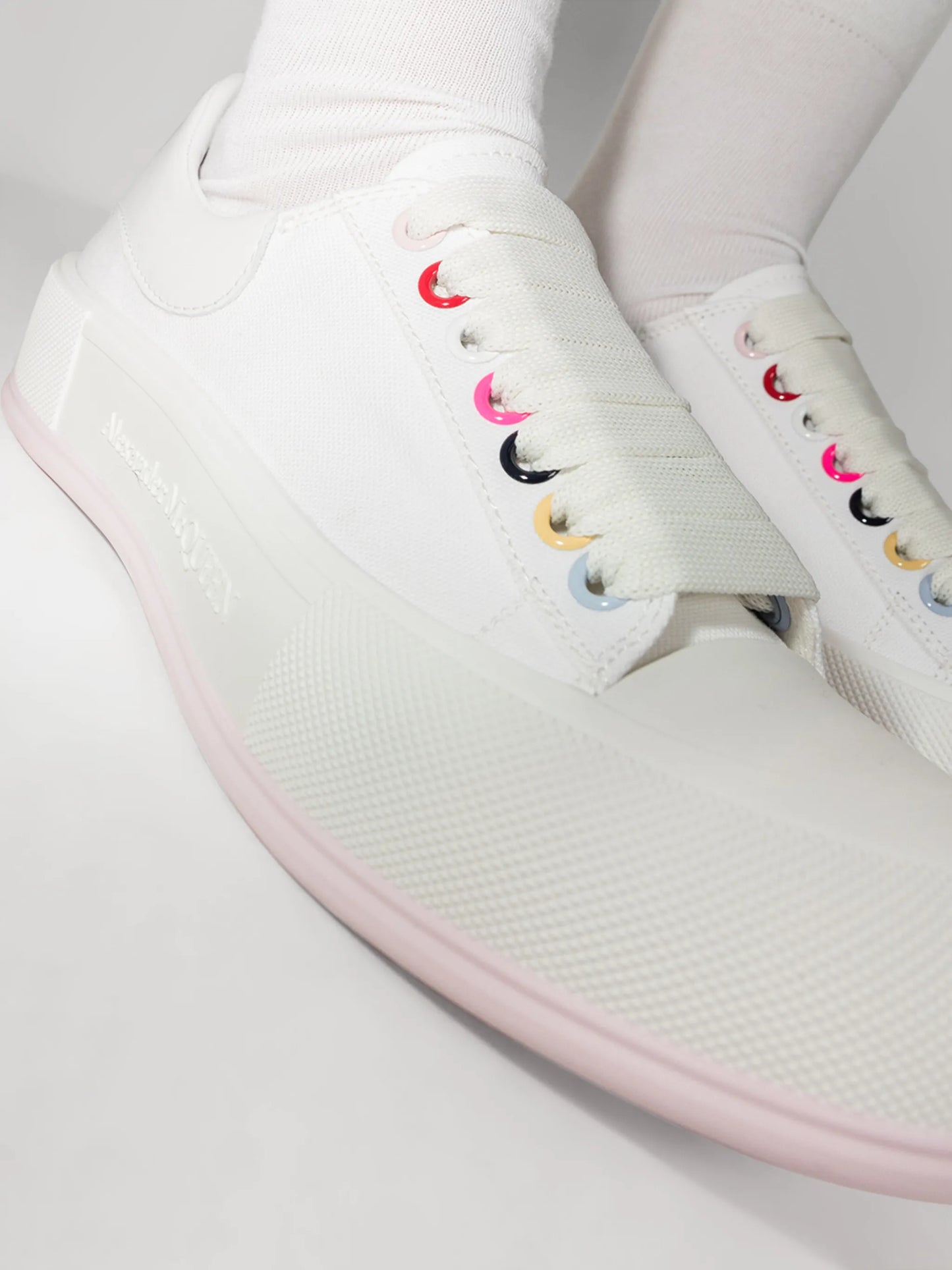 Deck low-top sneakers