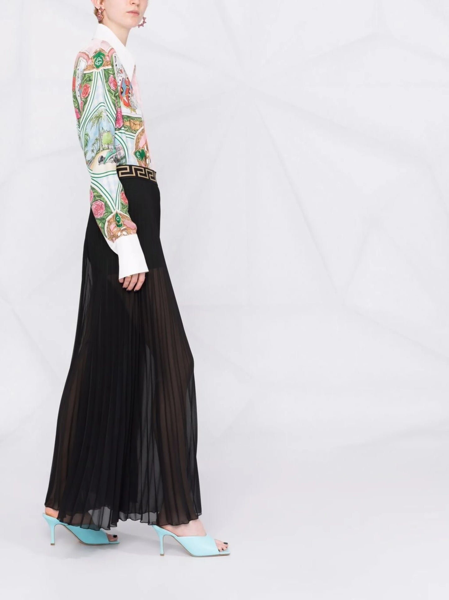 Greca-waistband pleated trousers