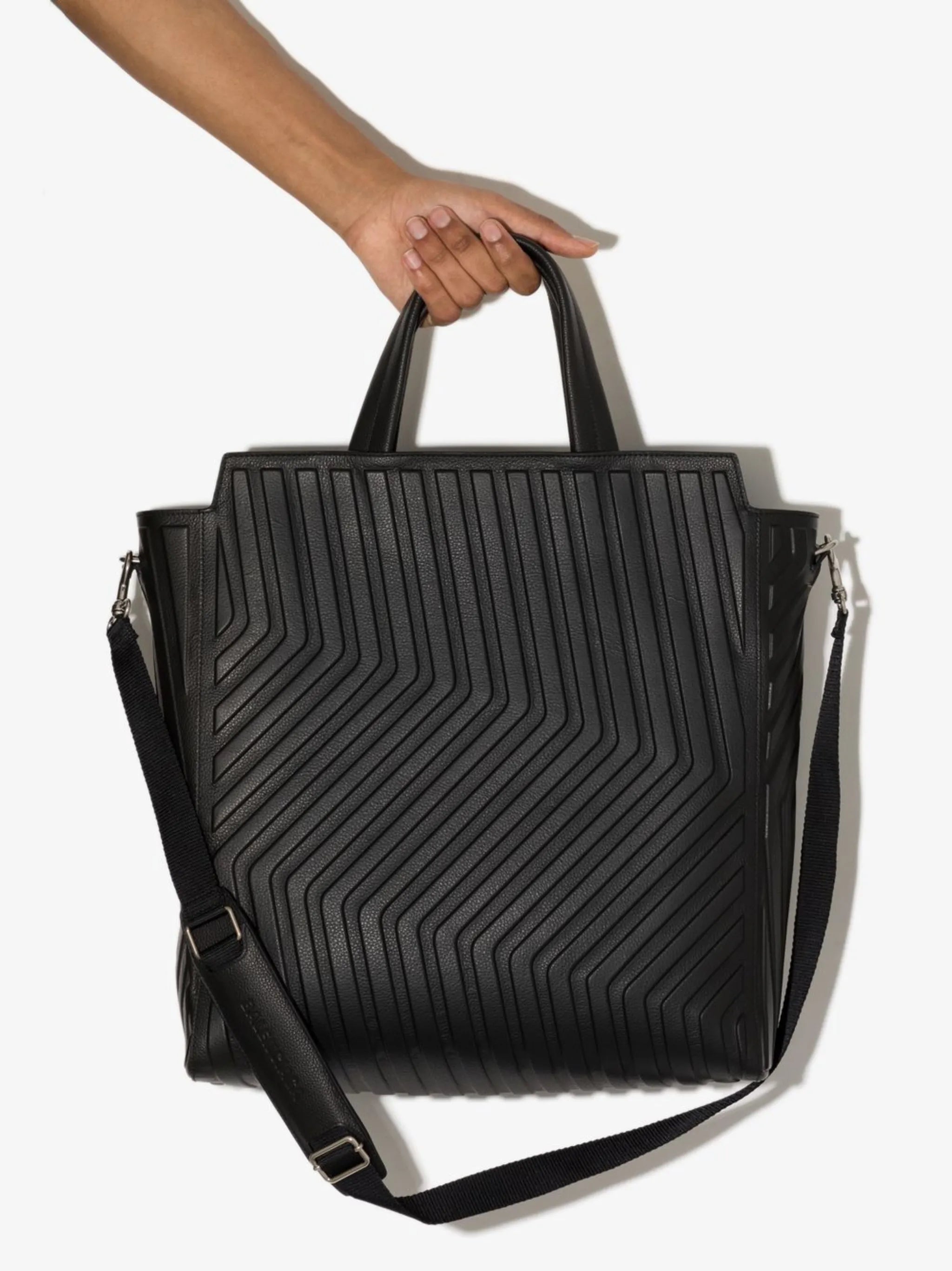 Car M tote bag