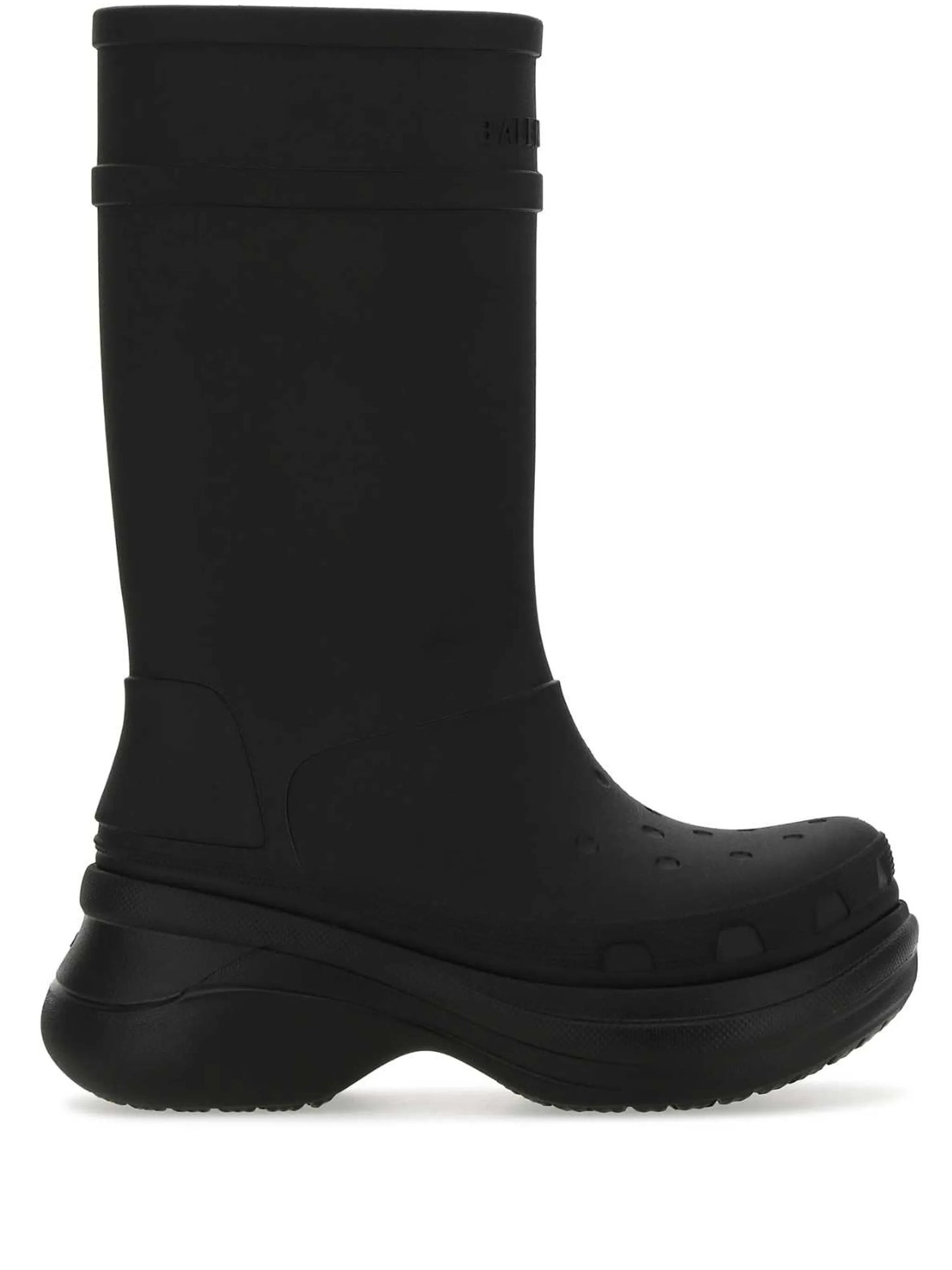 x Crocs rain boots
