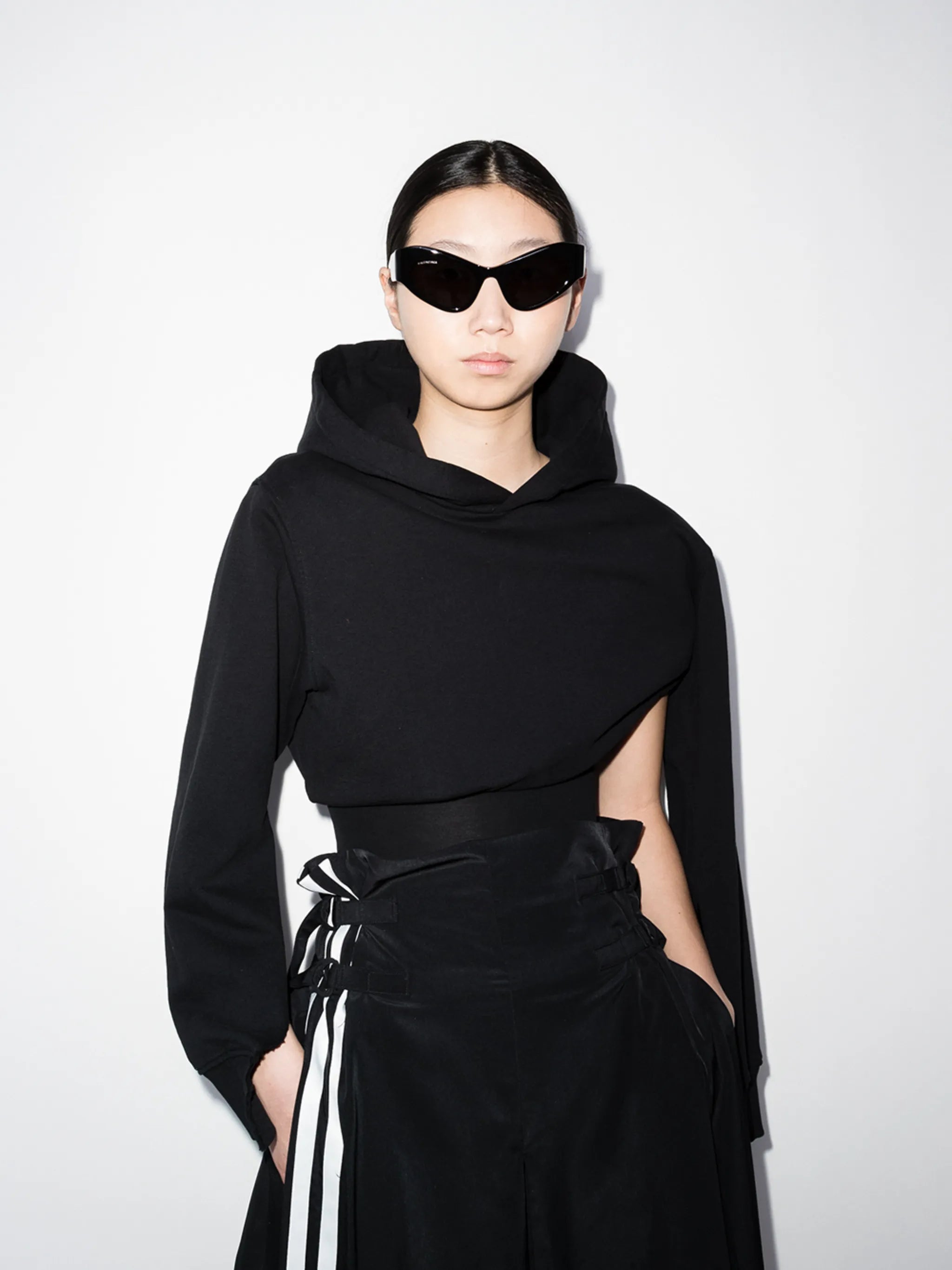 cat-eye frame sunglasses