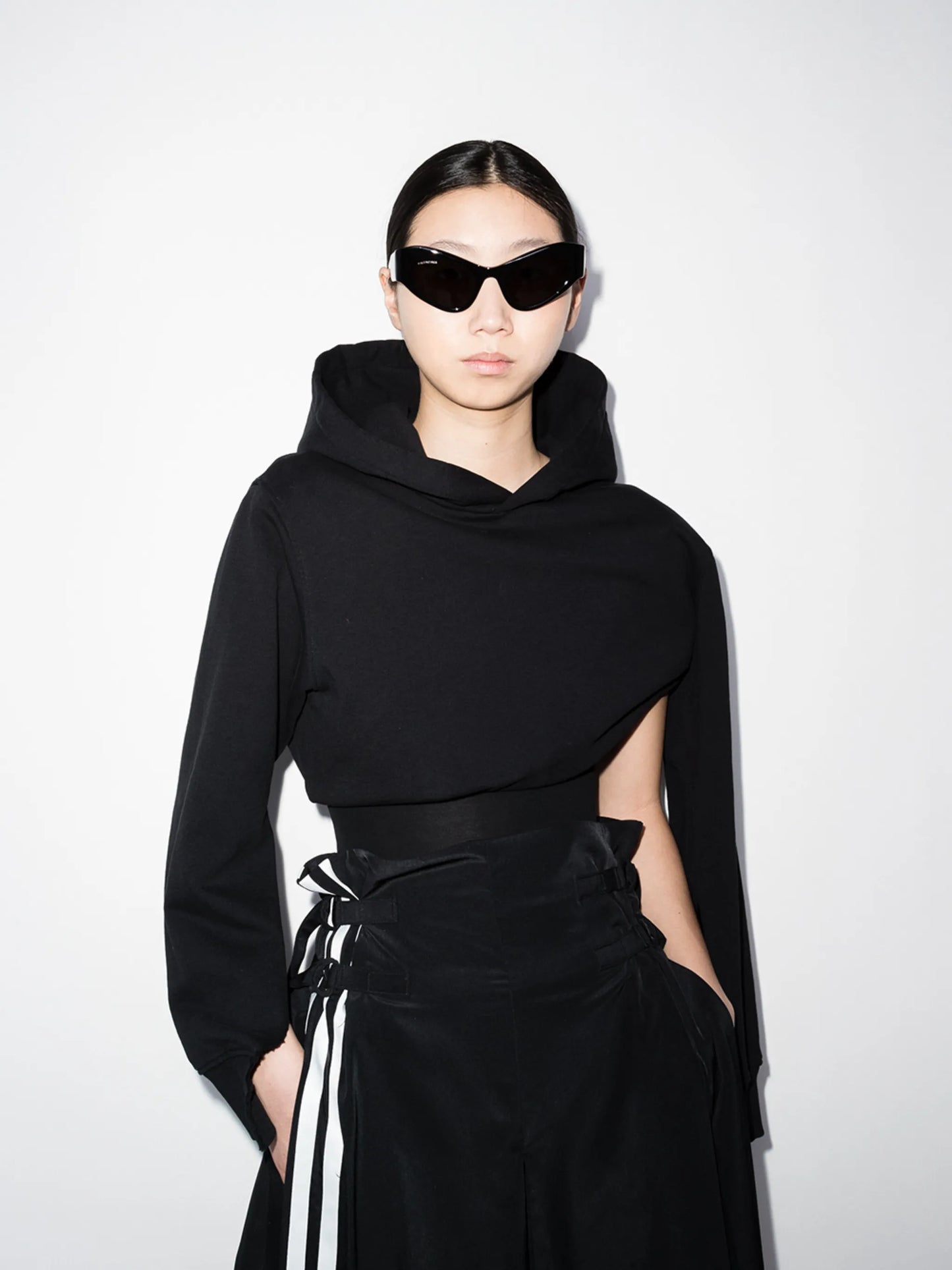 cat-eye frame sunglasses