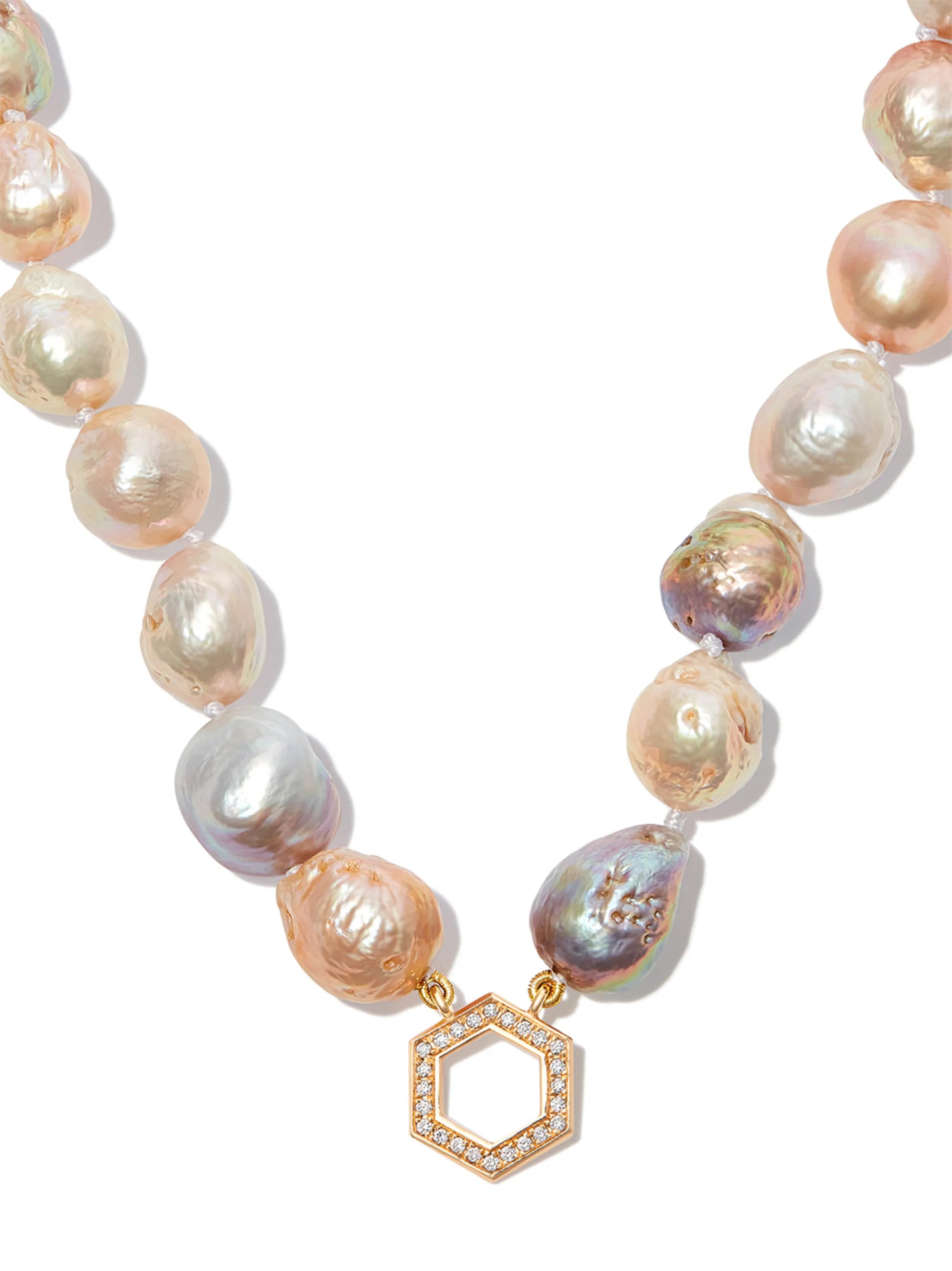 18kt yellow gold chubby pearl diamond necklace
