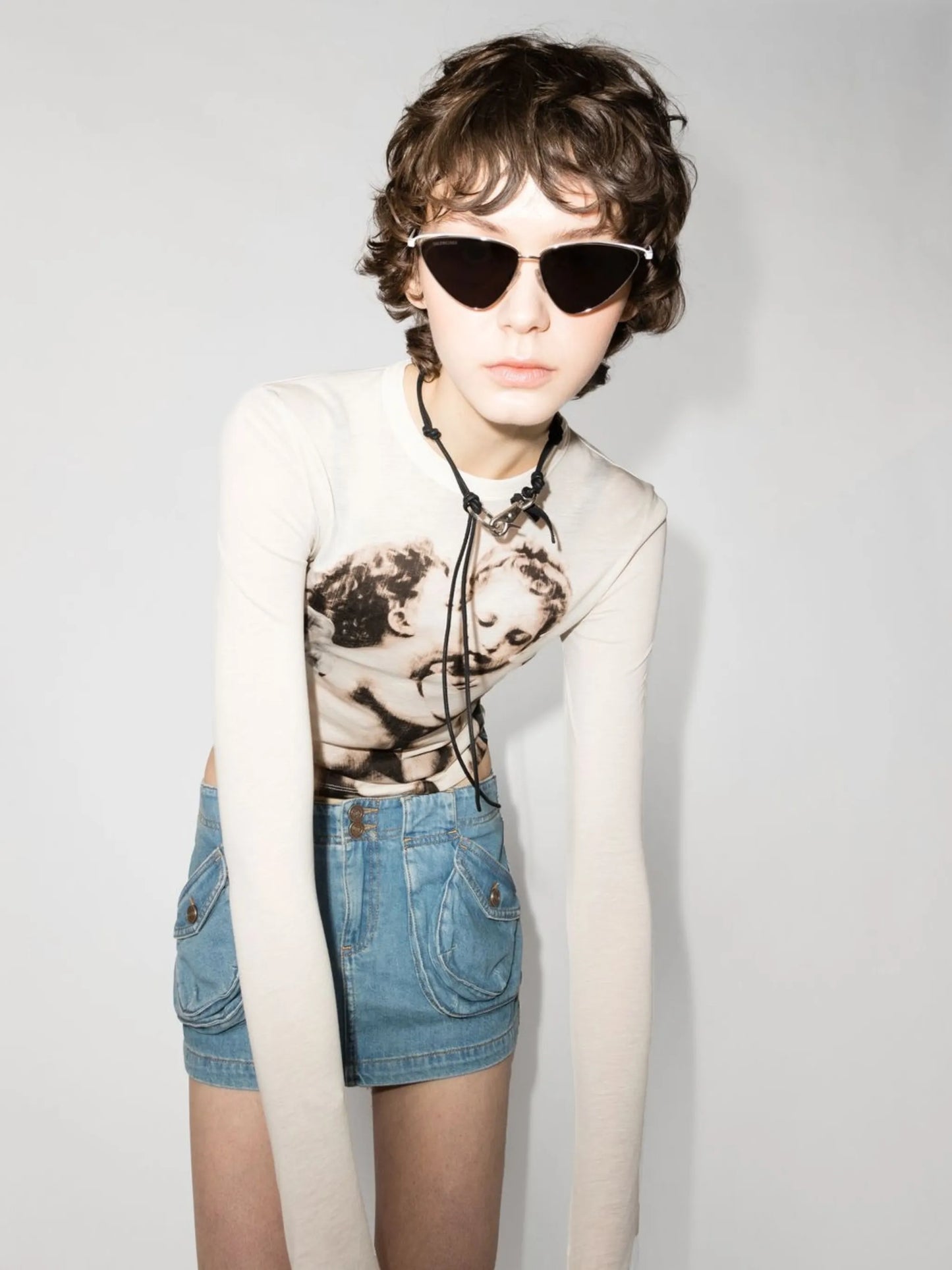 triangle-frames tinted sunglasses