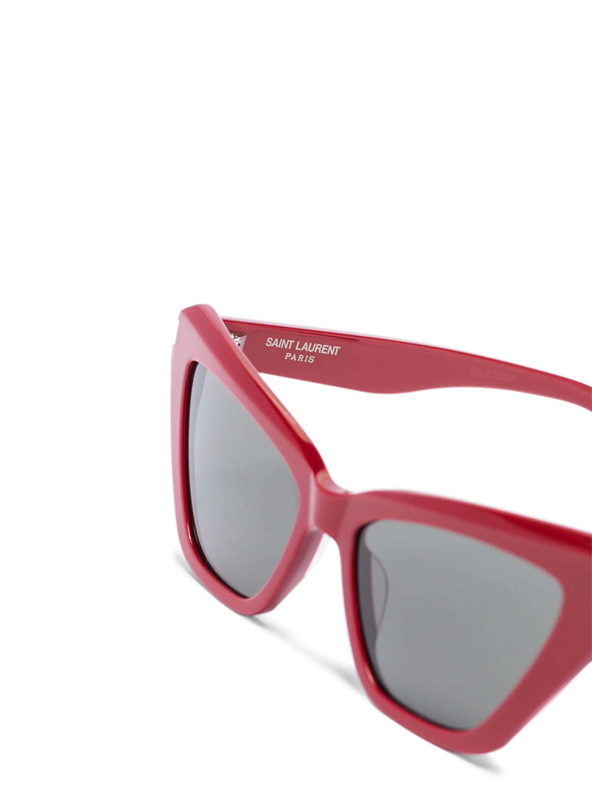 cat-eye frame sunglasses