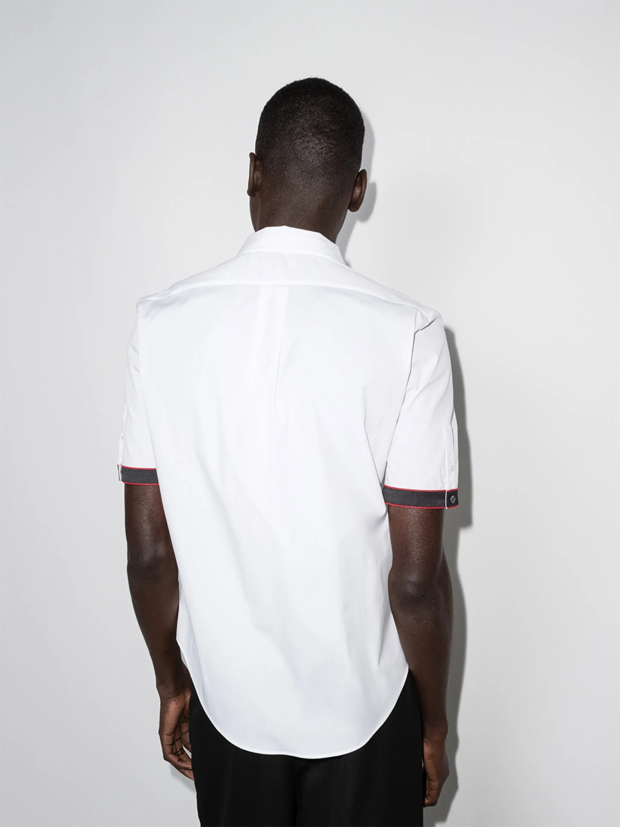 logo-trimmed short-sleeved shirt