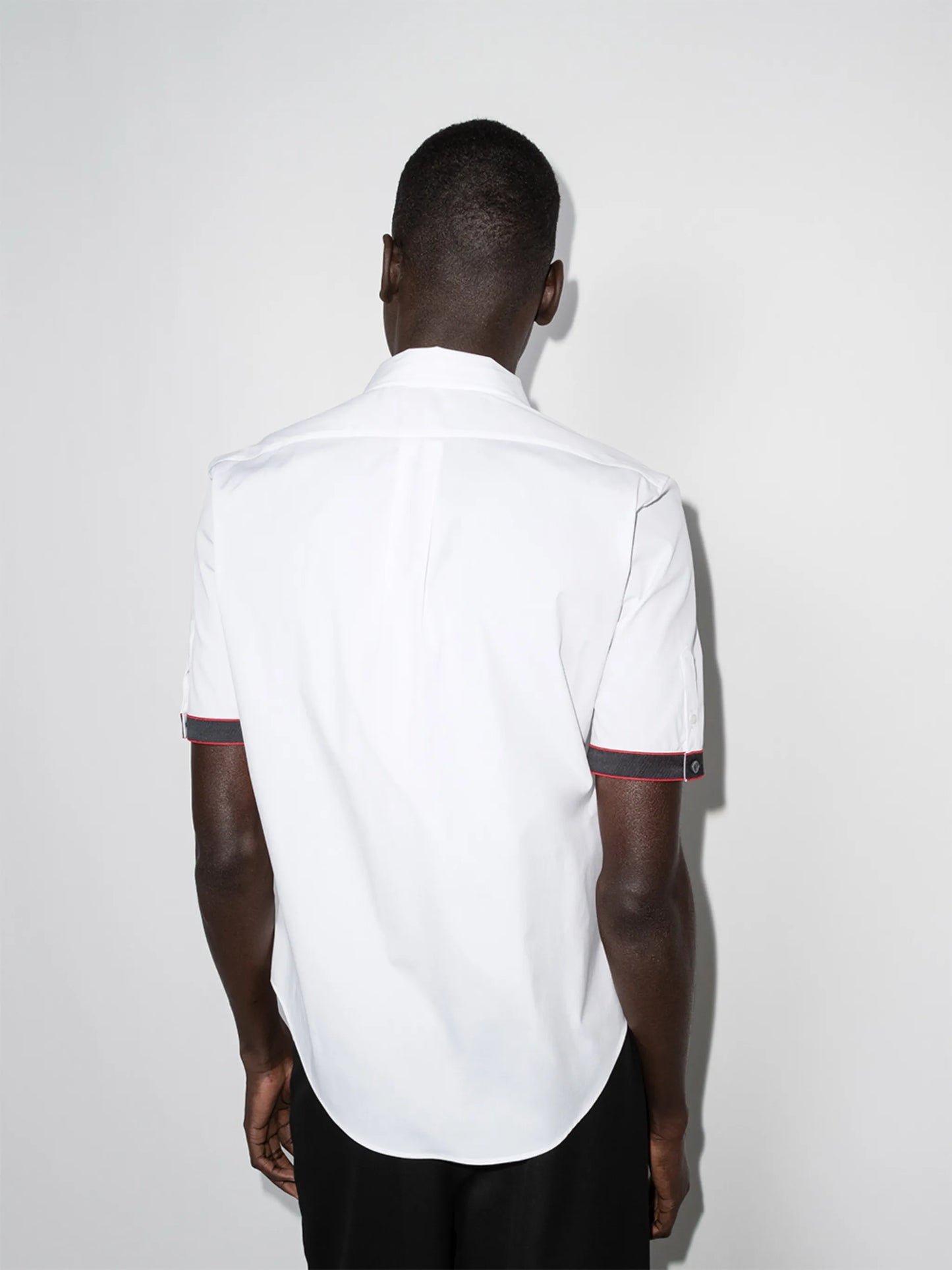 logo-trimmed short-sleeved shirt