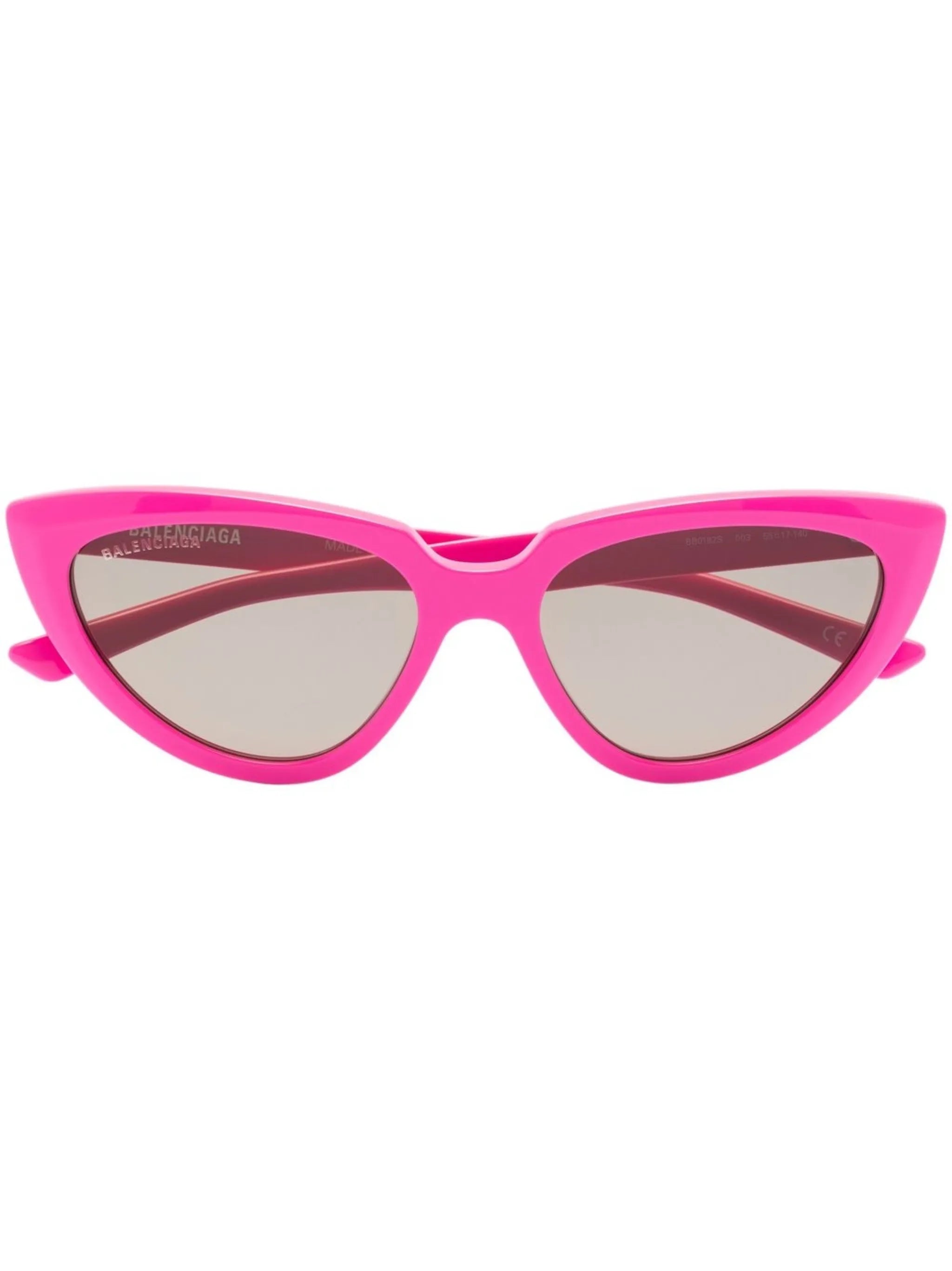 cat-eye sunglasses