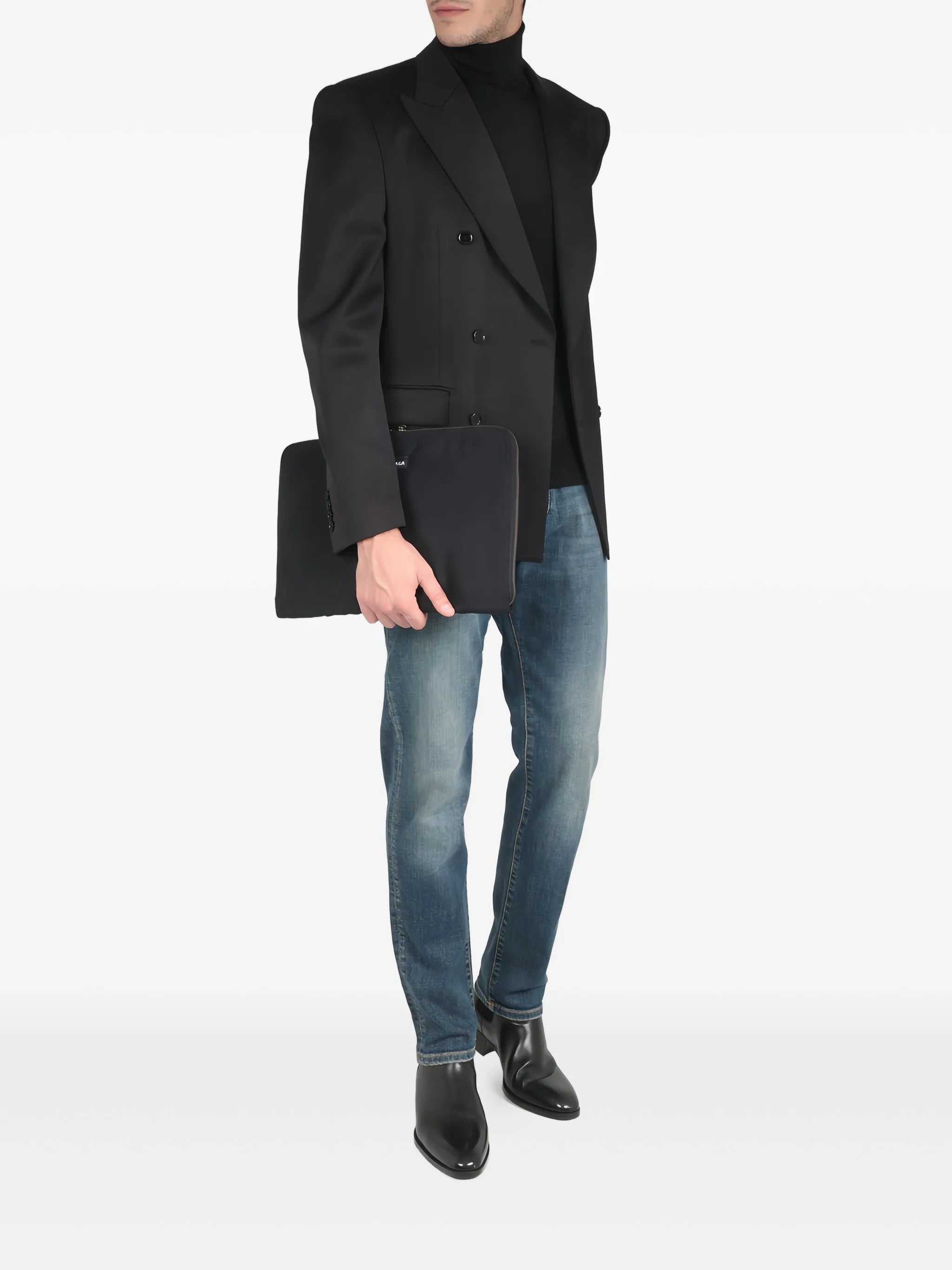 distressed slim-fit jeans