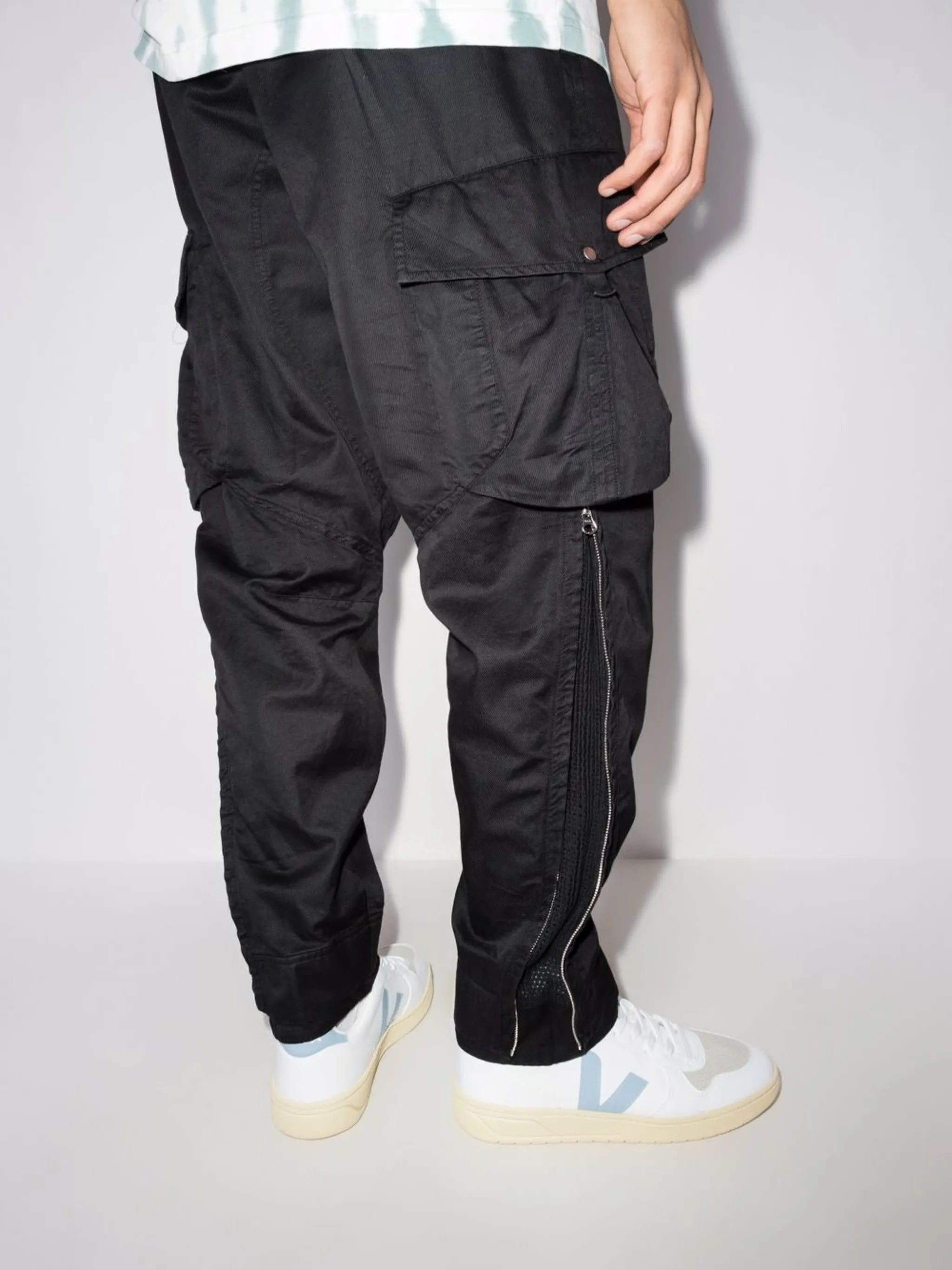 V-10 CWL sneakers