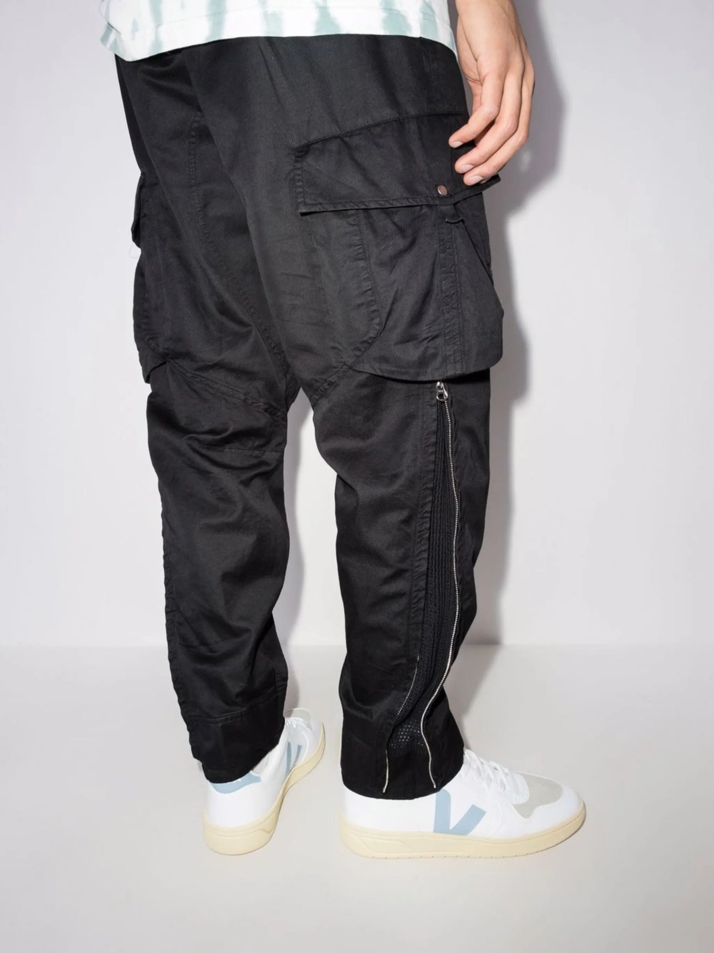 V-10 CWL sneakers