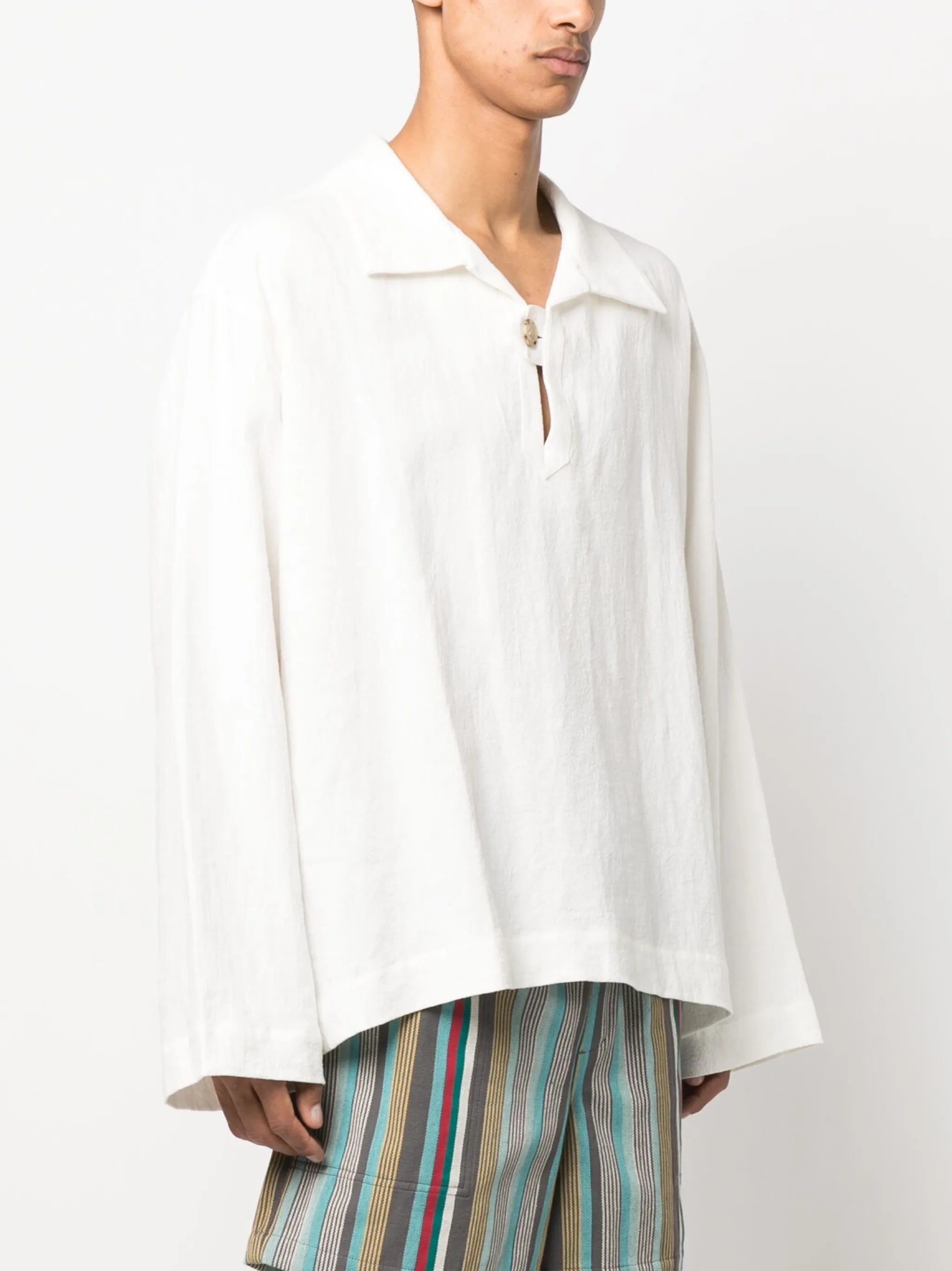 spread-collar long-sleeve shirt