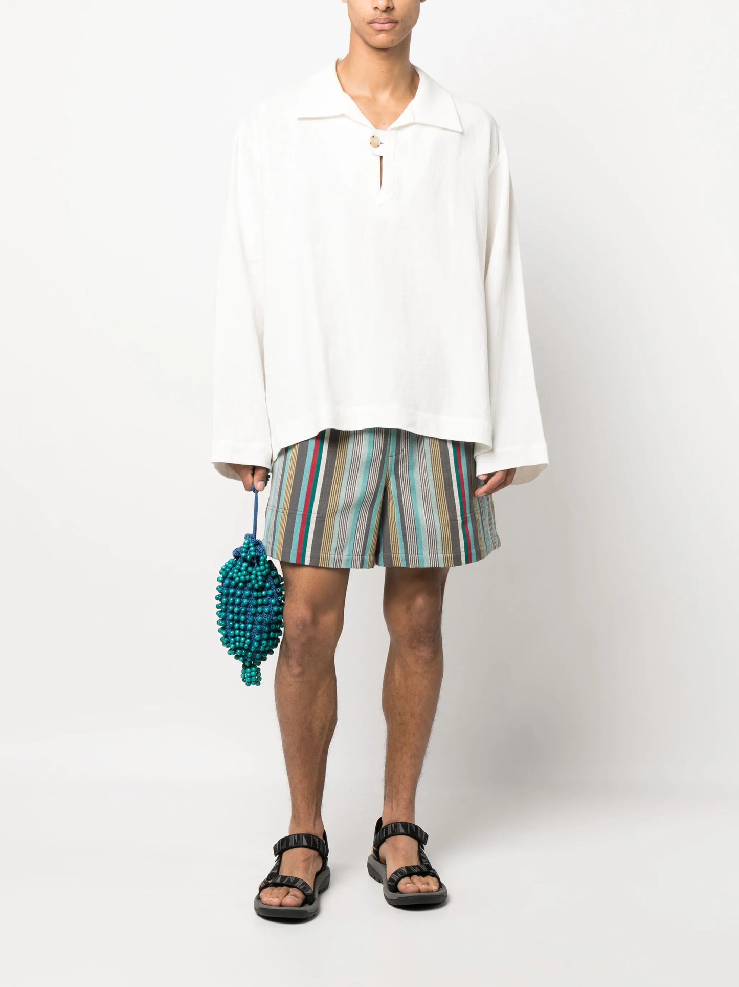 spread-collar long-sleeve shirt