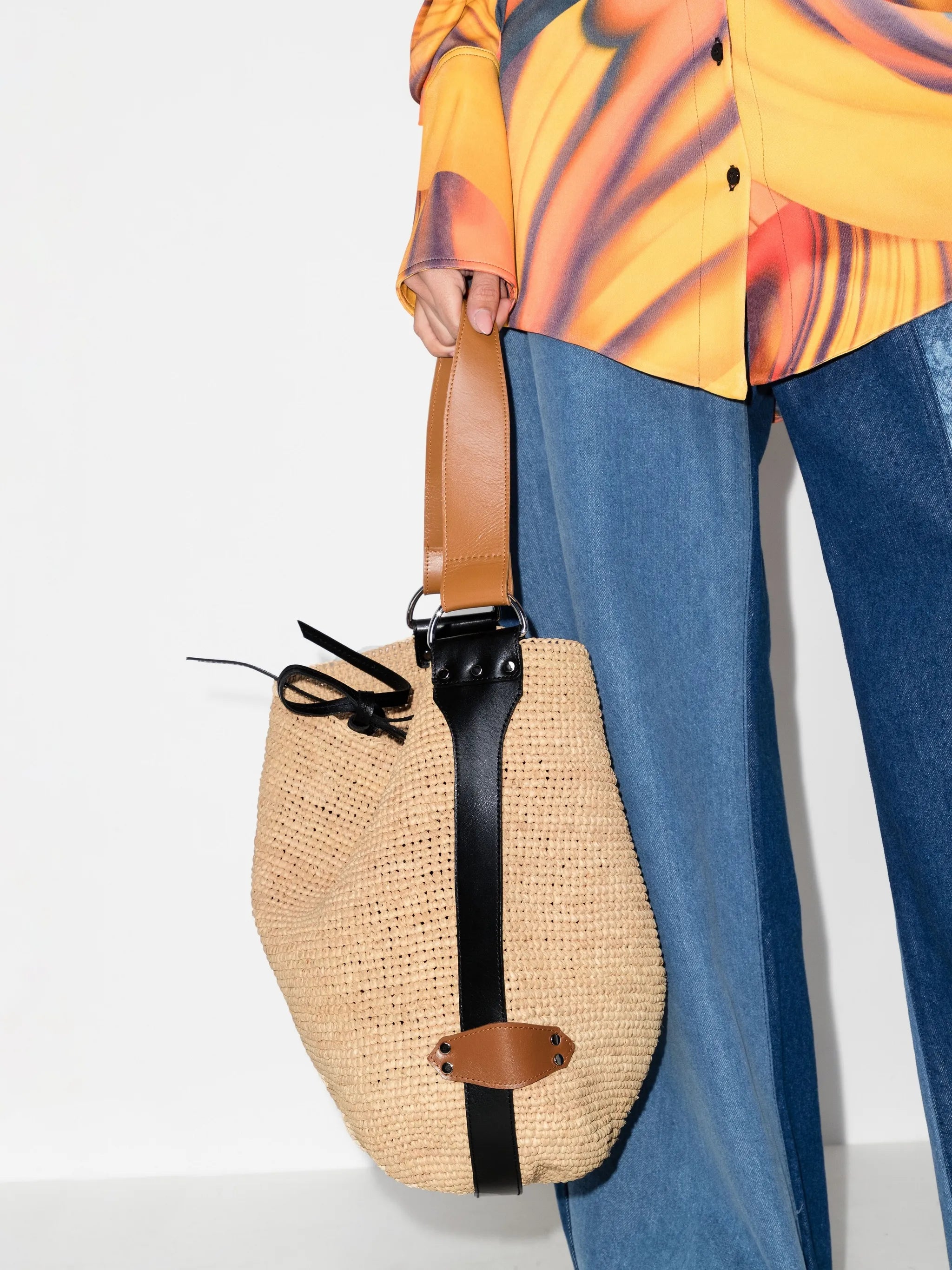 Bayia woven shoulder bag