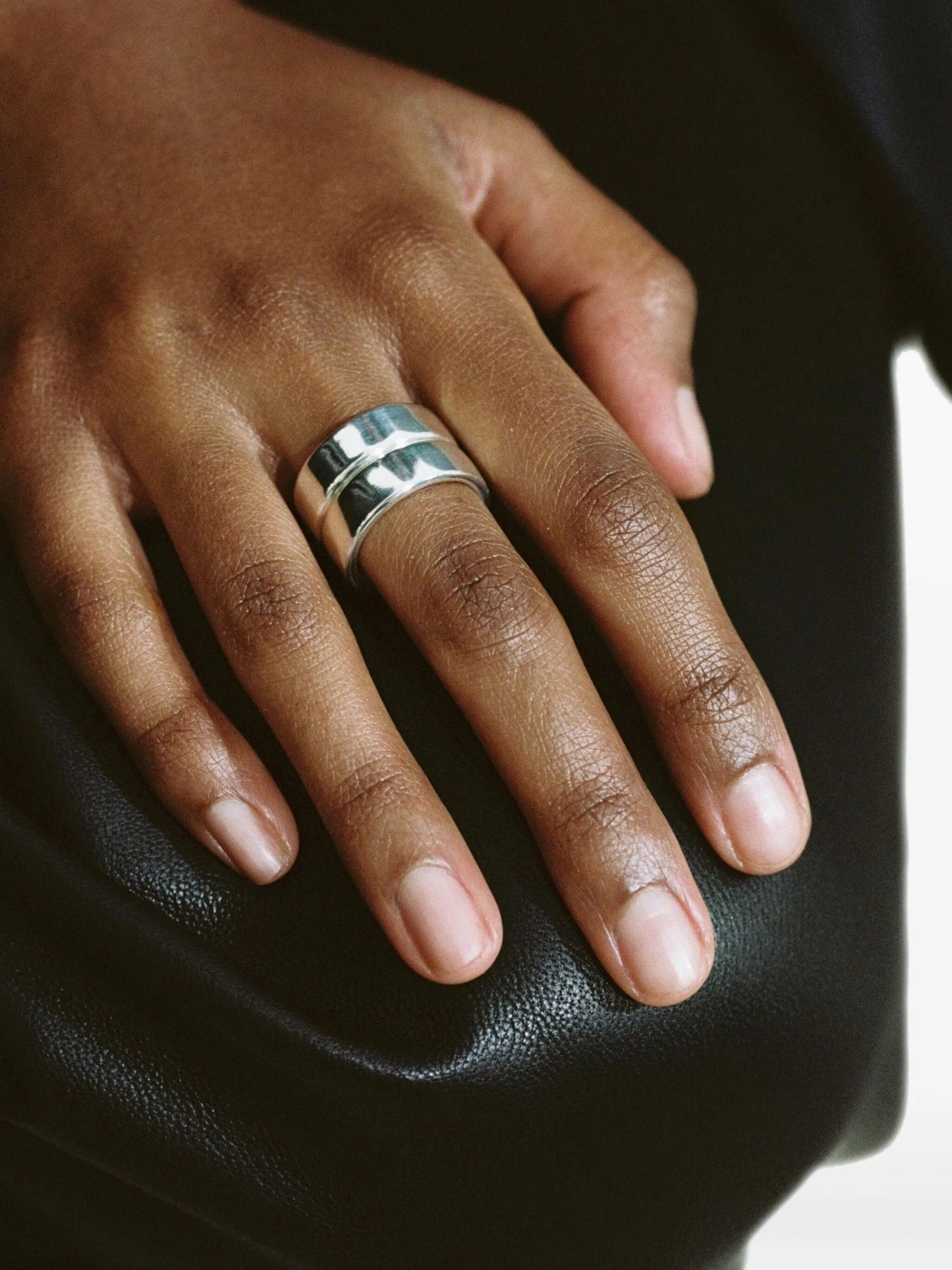 Tire polished-finish ring