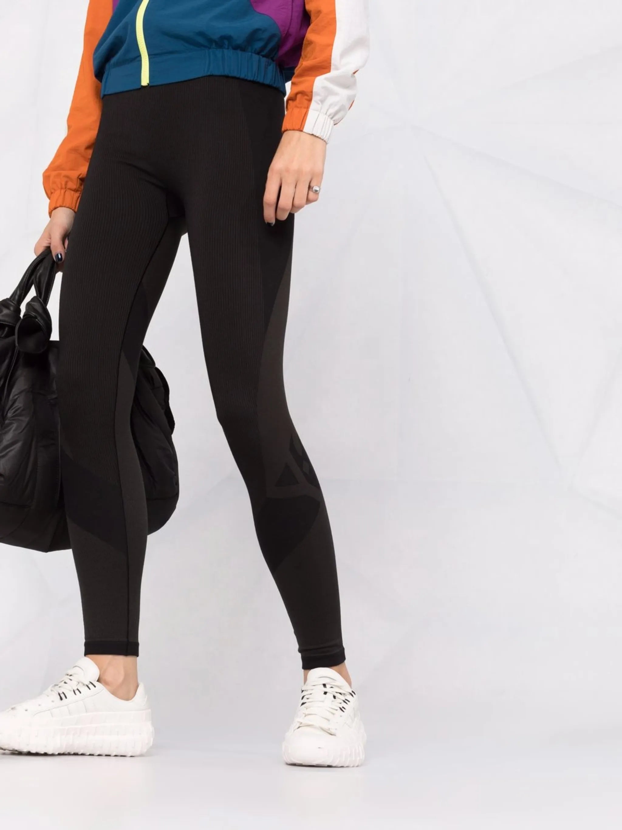 Classic seamless knit leggings